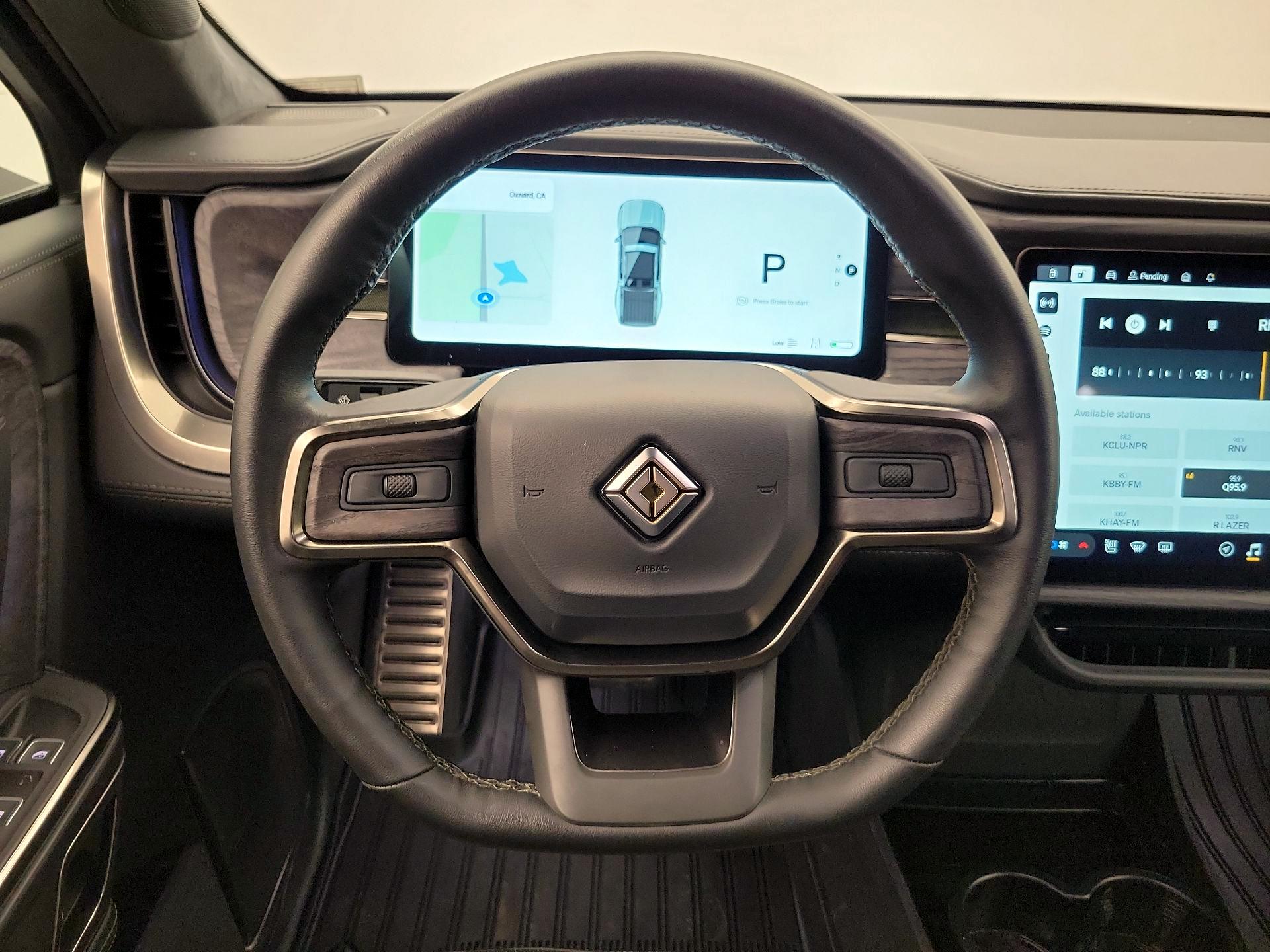 Thumbnail: 2022 Rivian R1T - 10