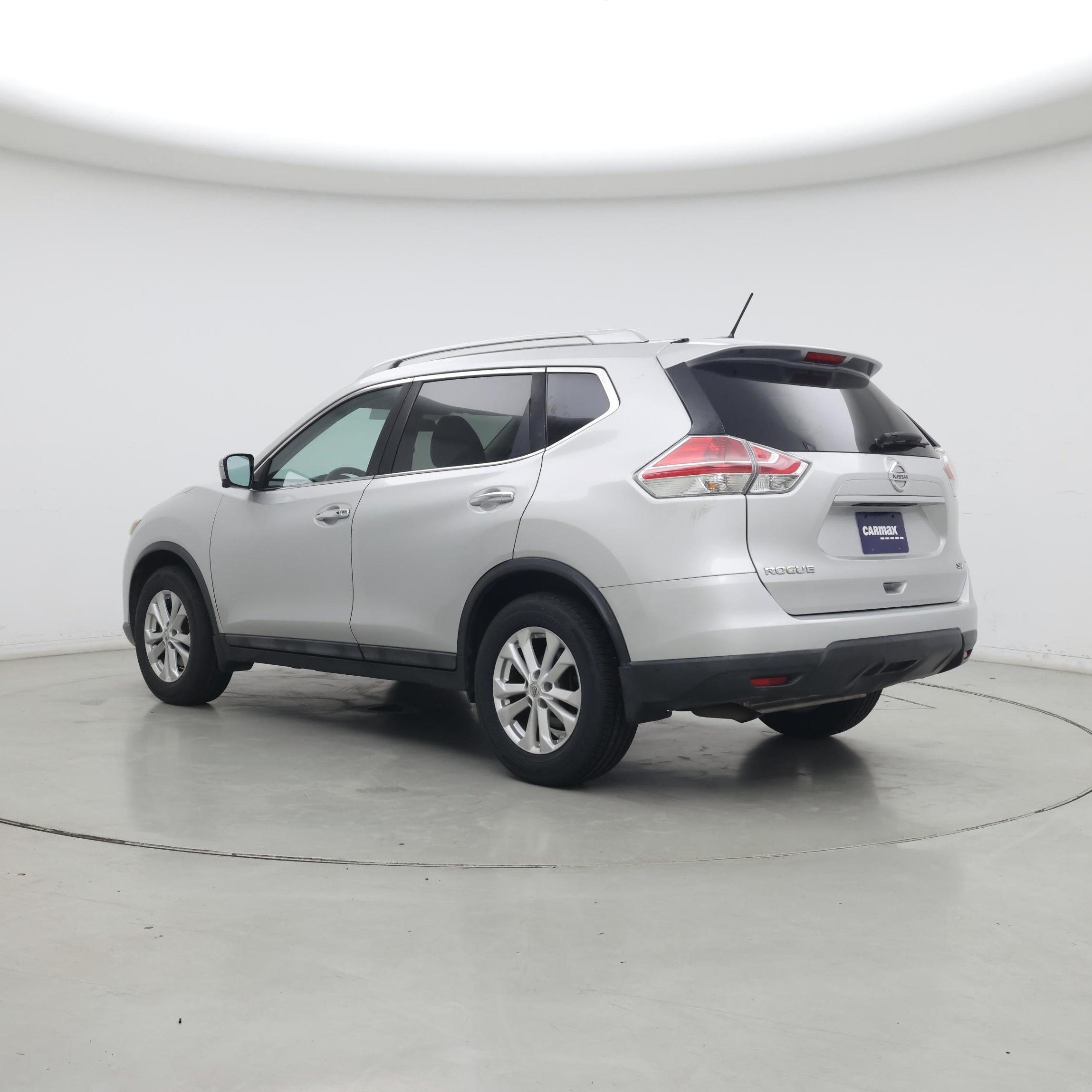 Thumbnail: 2016 Nissan Rogue - 2