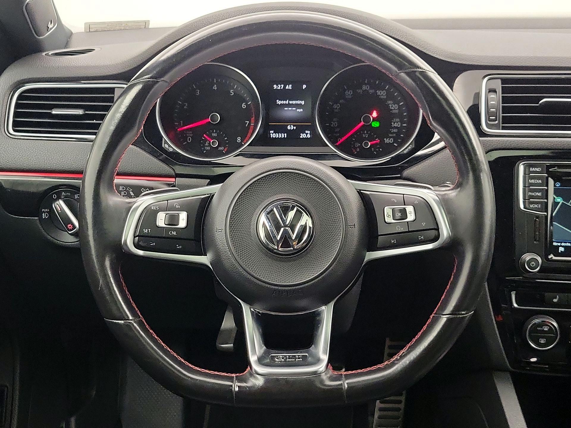 Thumbnail: 2017 Volkswagen Jetta - 10
