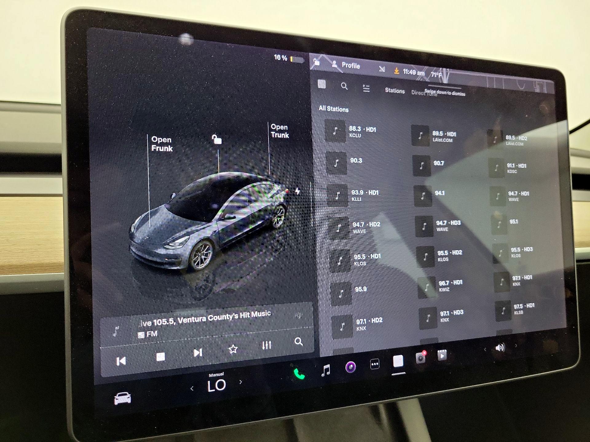 Thumbnail: 2022 Tesla Model 3 - 15