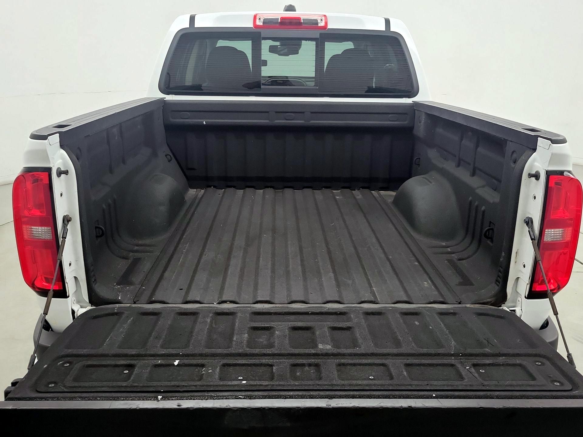 Thumbnail: 2021 Chevrolet Colorado - 20