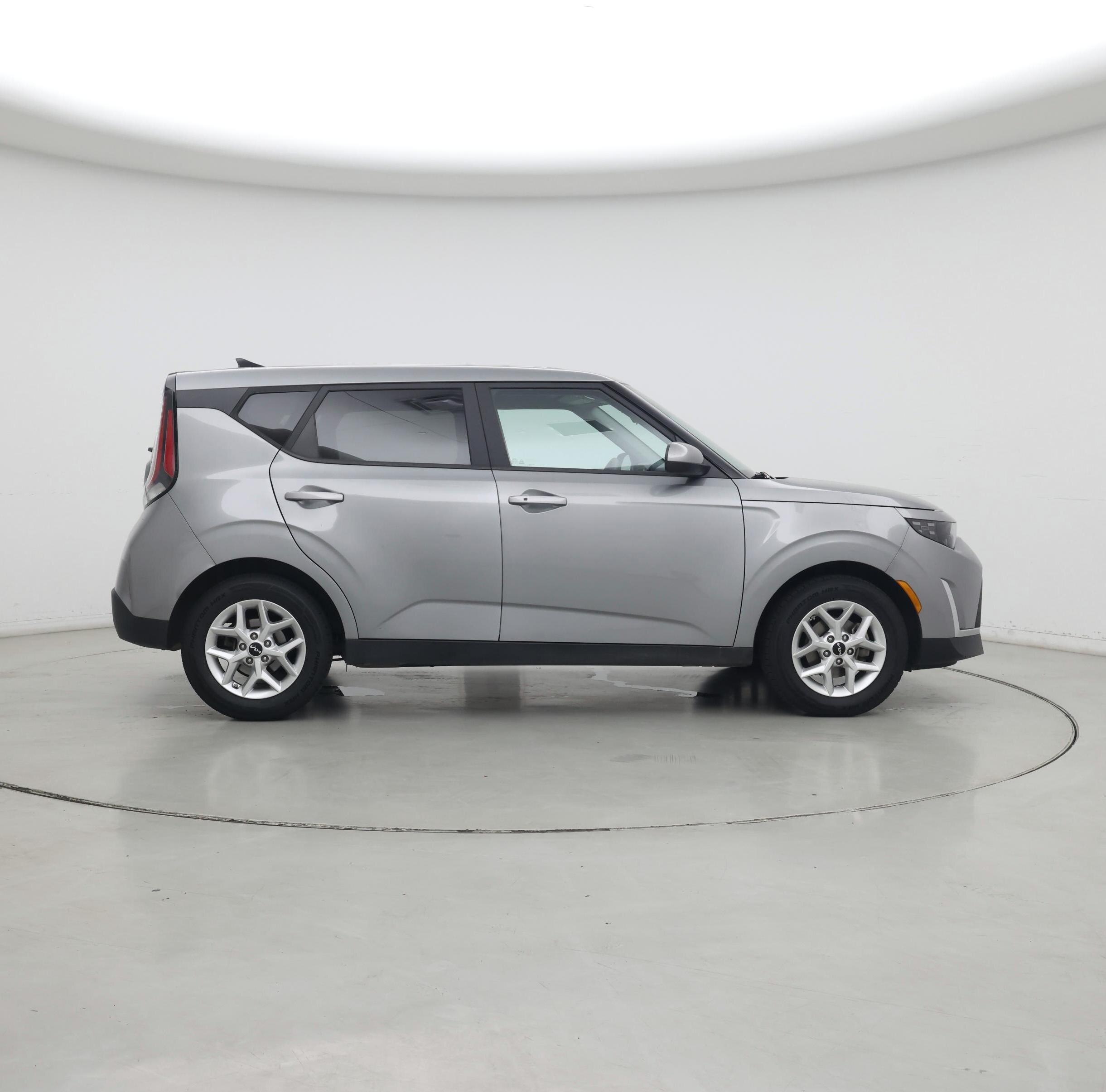 Thumbnail: 2023 Kia Soul - 7