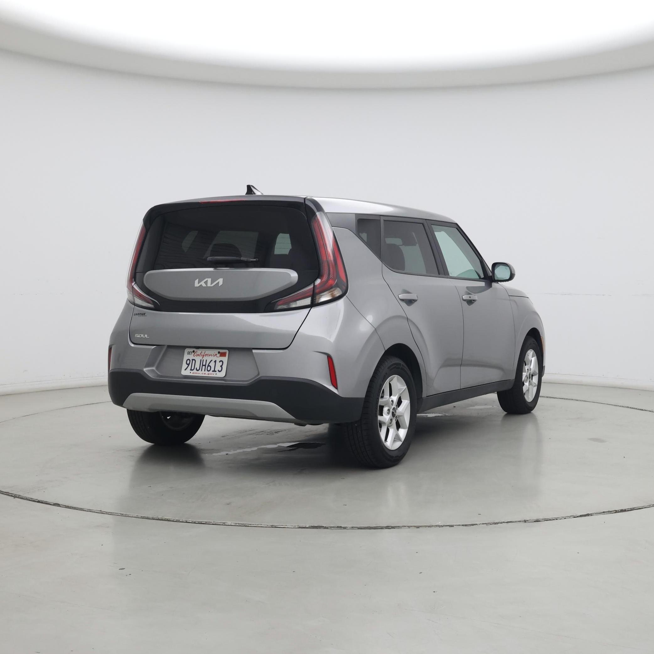 Thumbnail: 2023 Kia Soul - 8