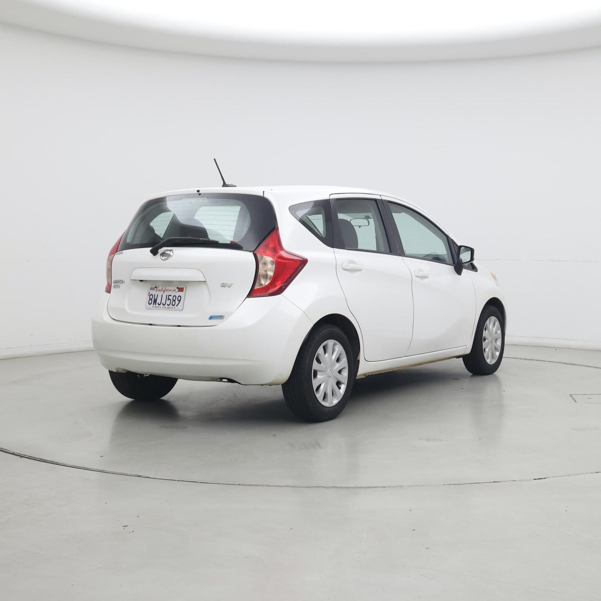 Thumbnail: 2016 Nissan Versa Note - 8