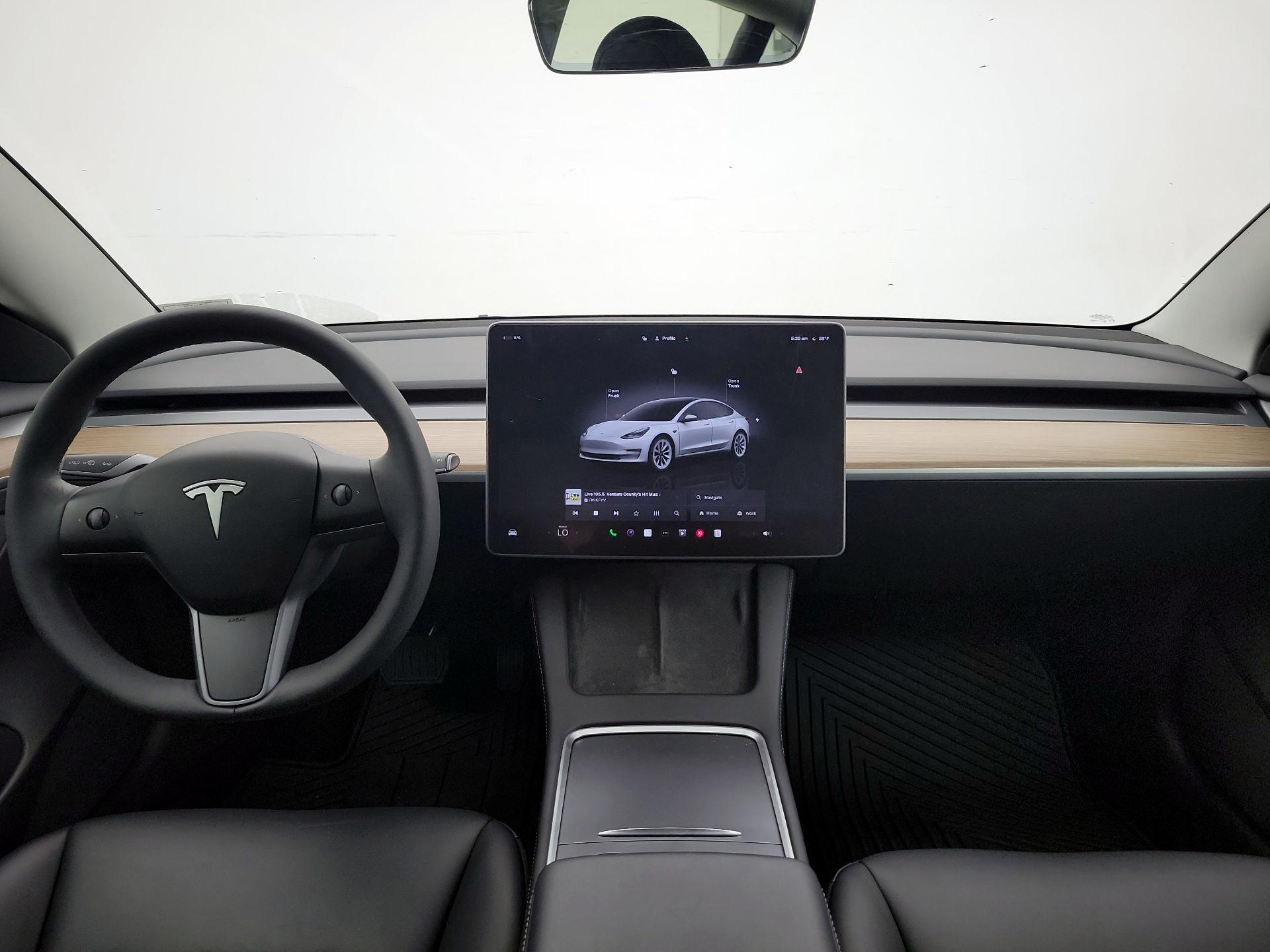 Thumbnail: 2023 Tesla Model 3 - 9