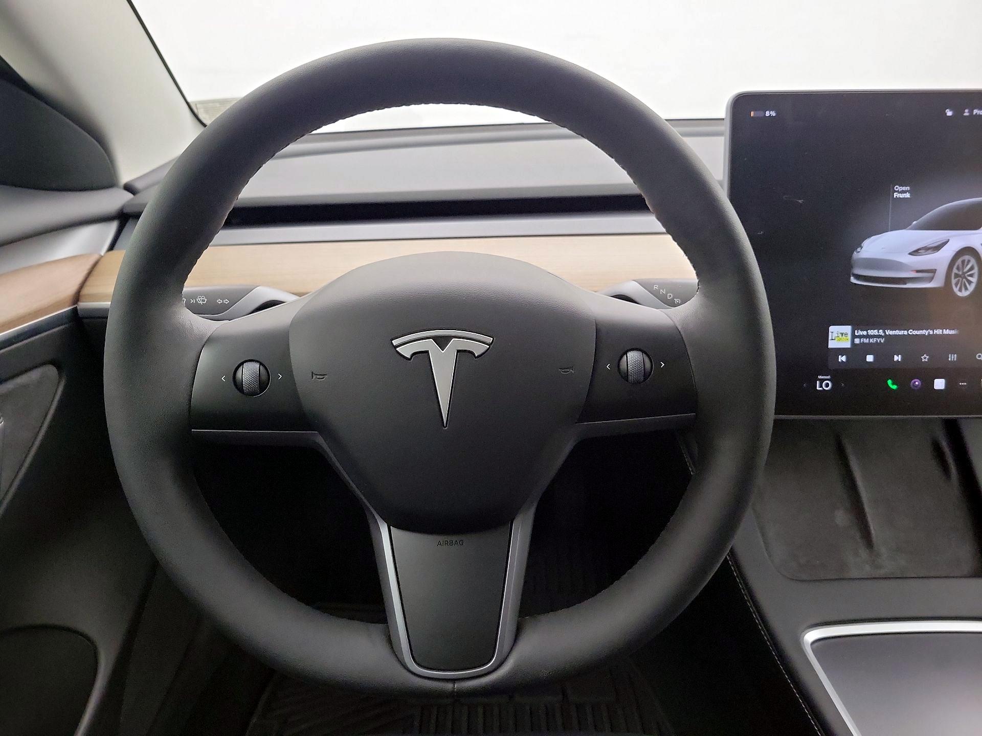 Thumbnail: 2023 Tesla Model 3 - 10