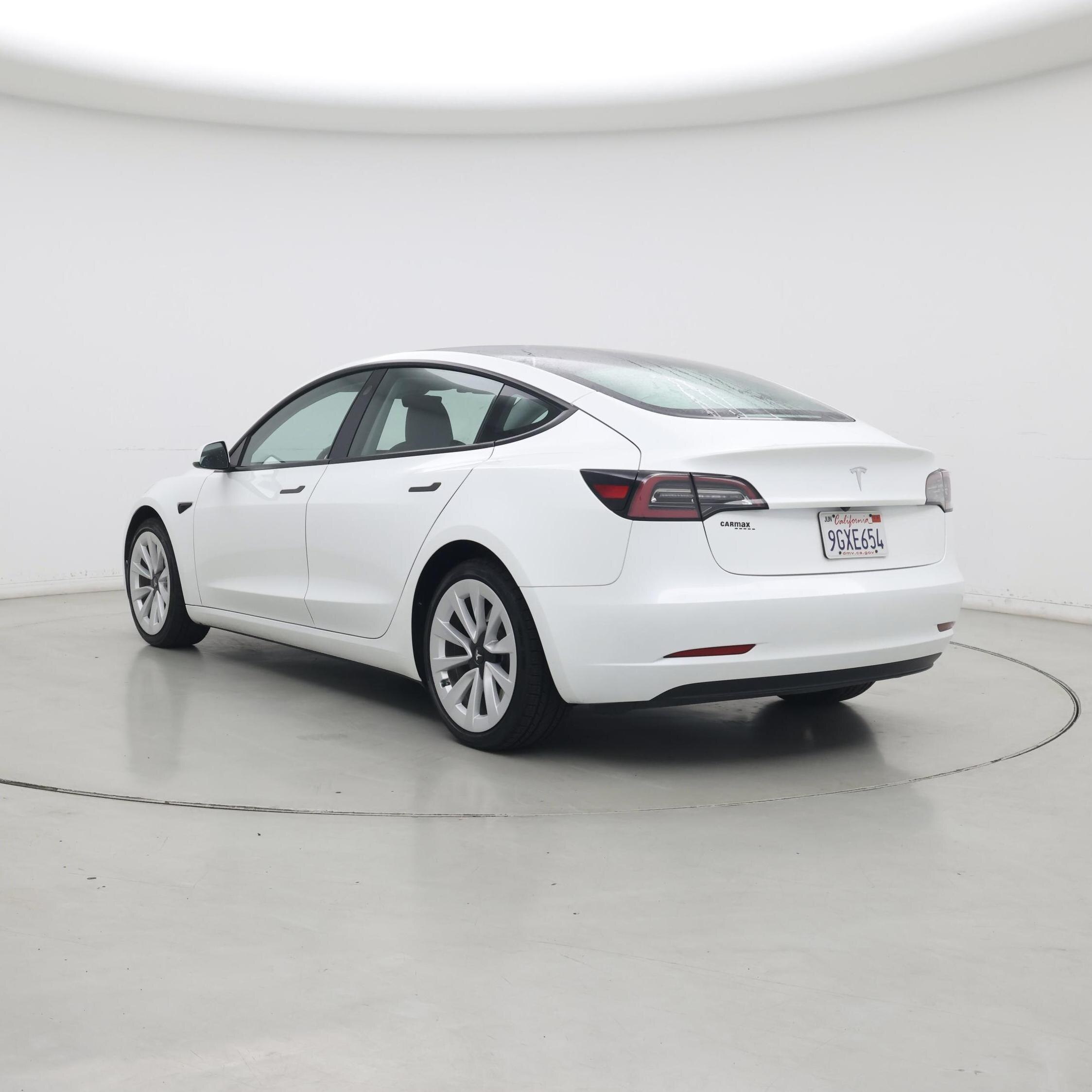 Thumbnail: 2023 Tesla Model 3 - 2