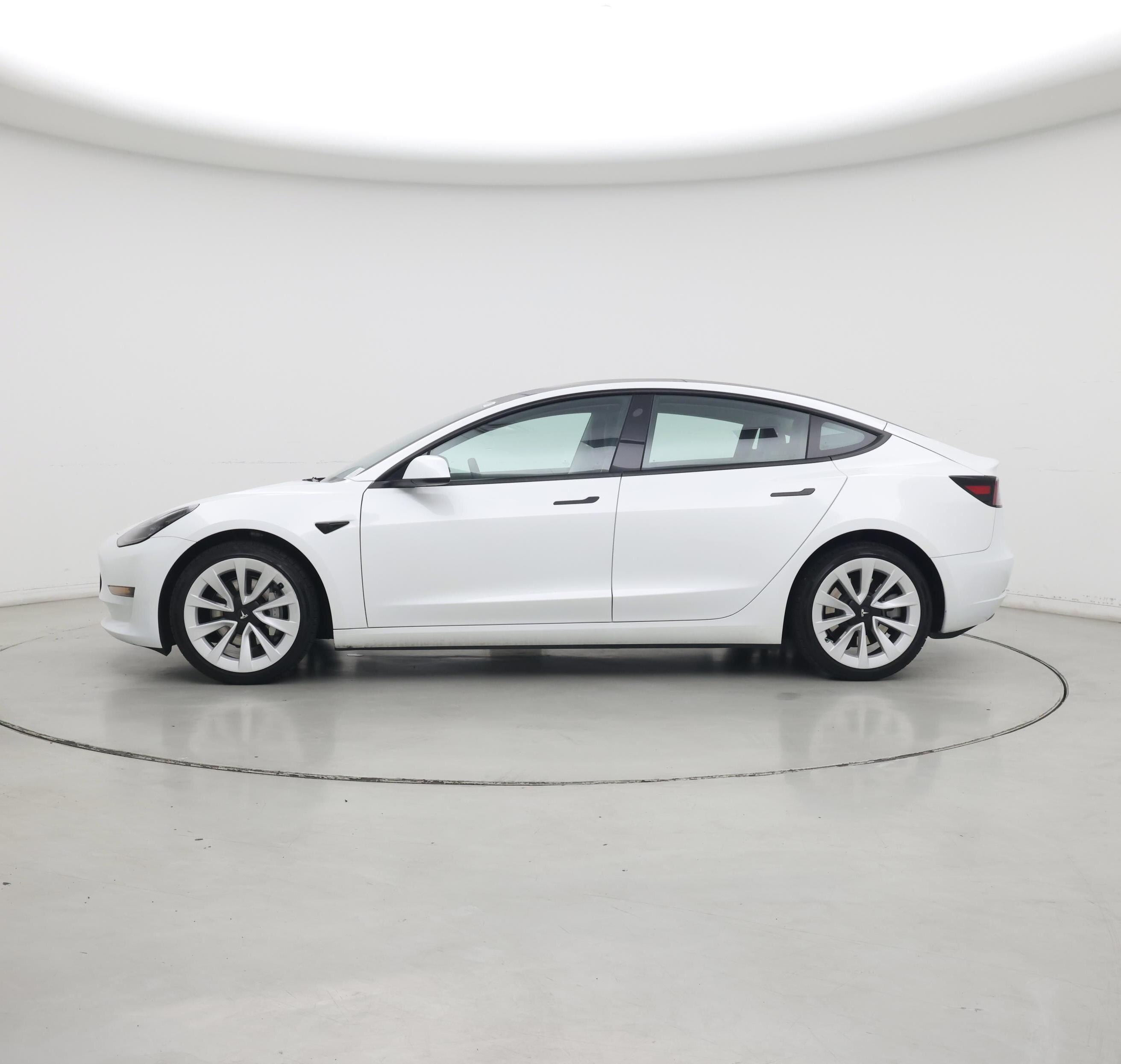 Thumbnail: 2023 Tesla Model 3 - 3