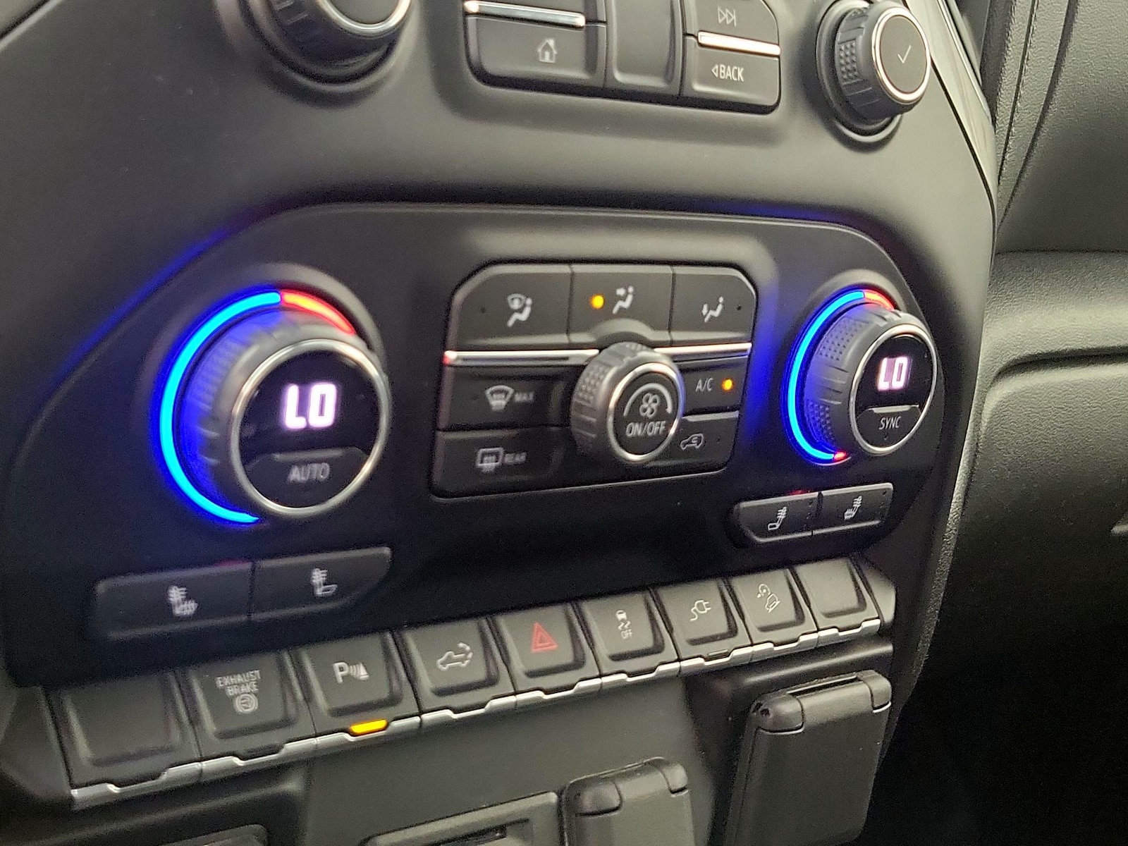 2022 Chevrolet Silverado 2500HD LT - Photo 17