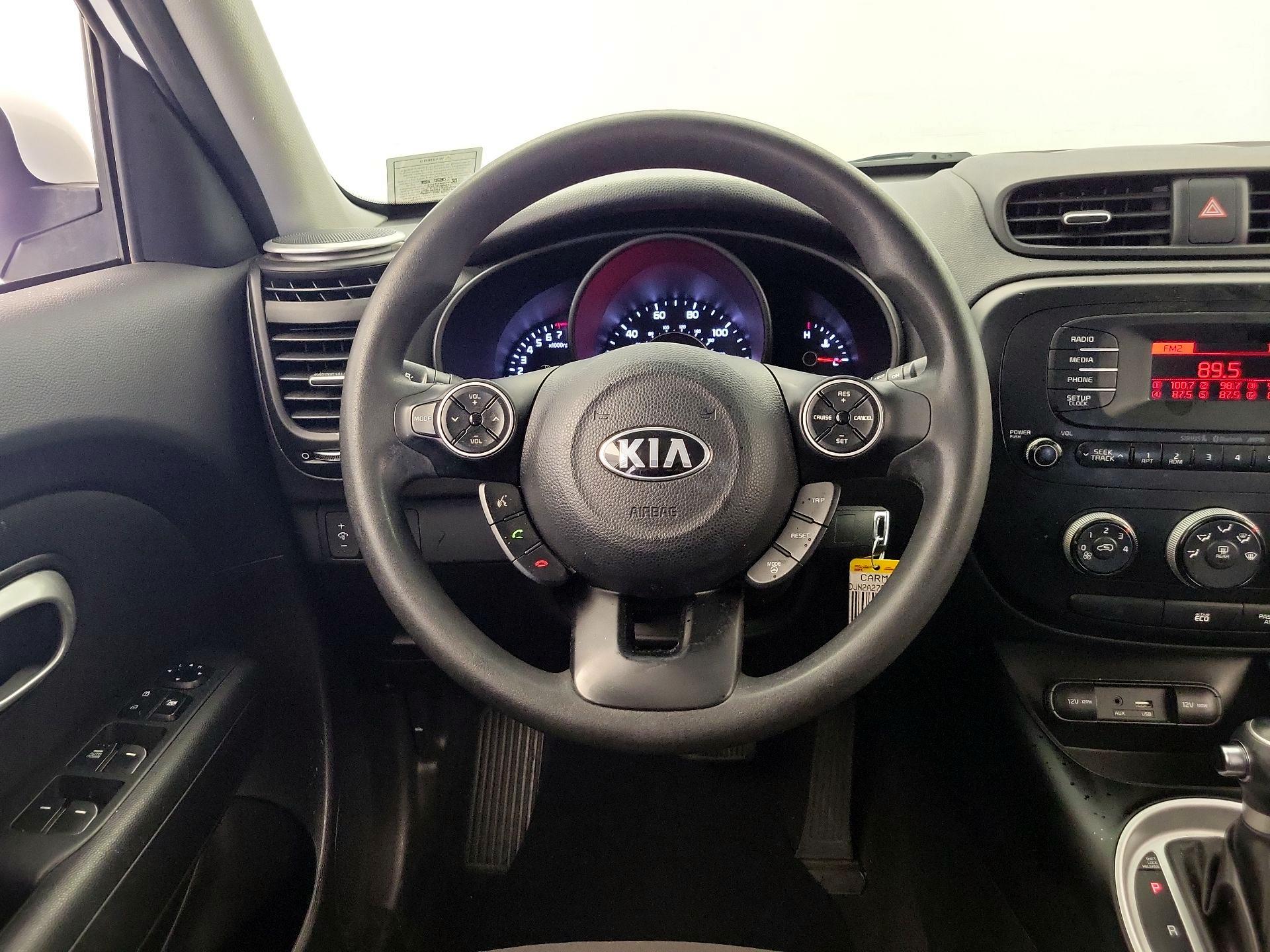 Thumbnail: 2016 Kia Soul - 10