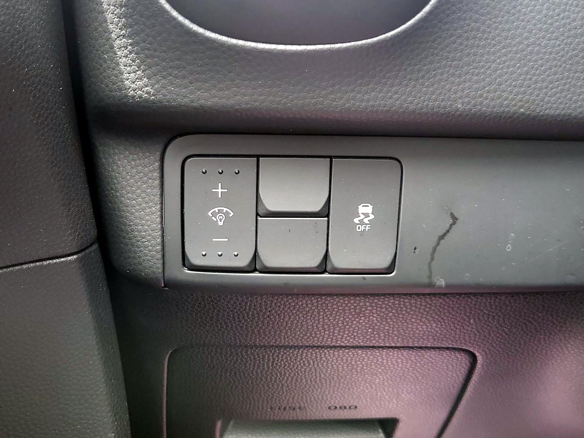 Thumbnail: 2016 Kia Soul - 13