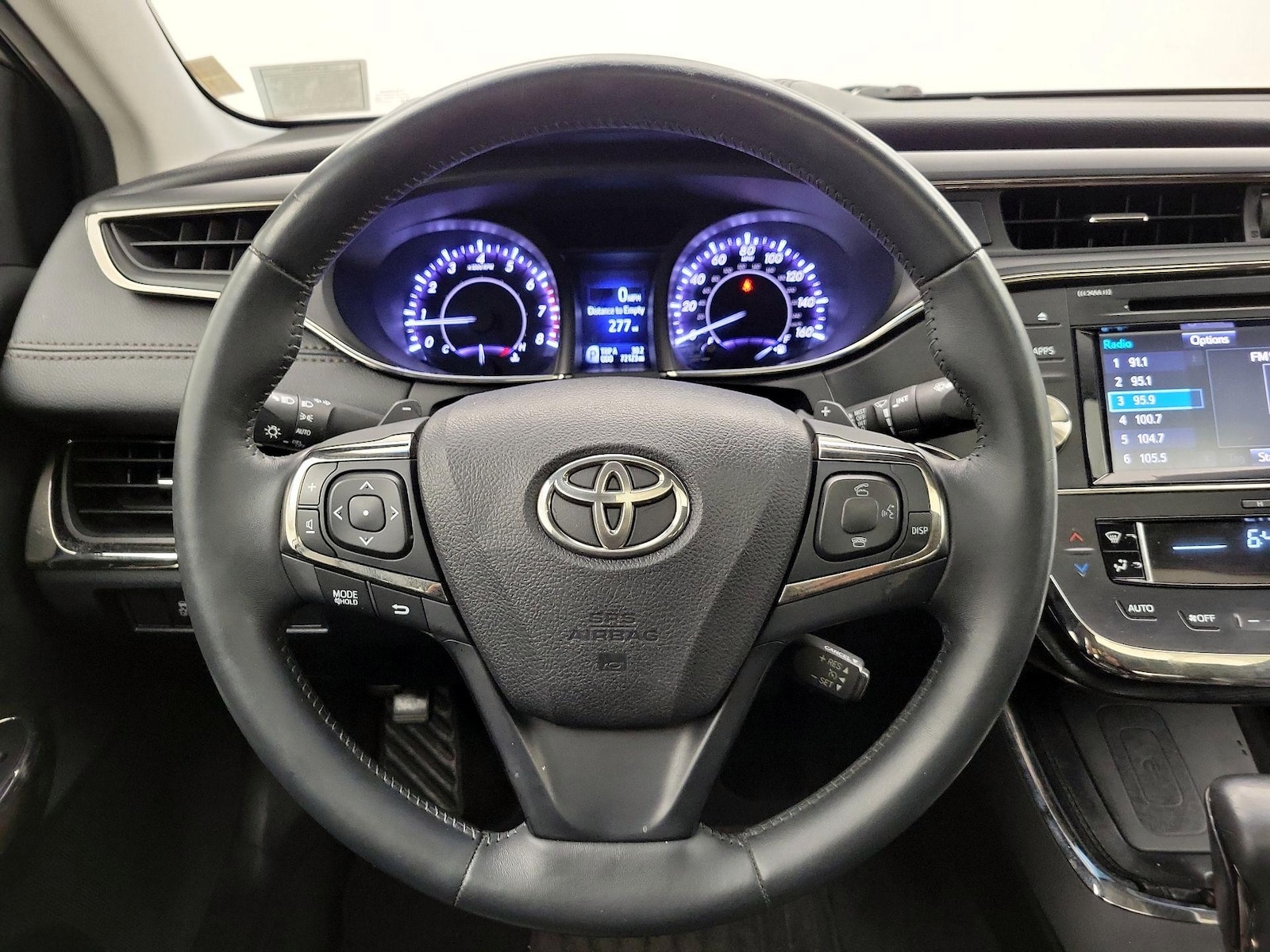 2016 Toyota Avalon XLE Touring - Photo 11
