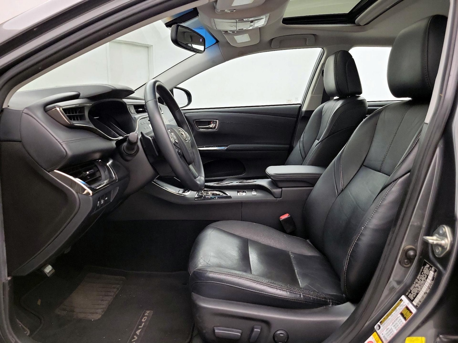 2016 Toyota Avalon XLE Touring - Photo 12
