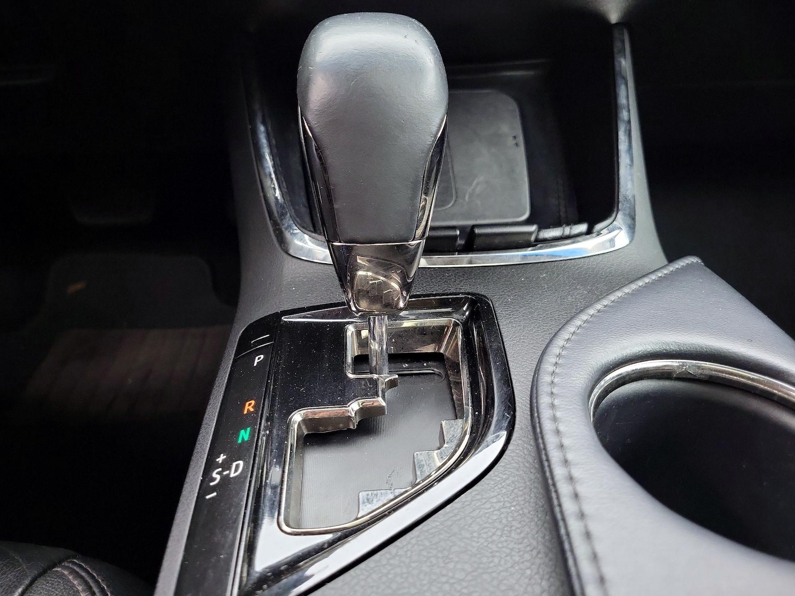 2016 Toyota Avalon XLE Touring - Photo 19