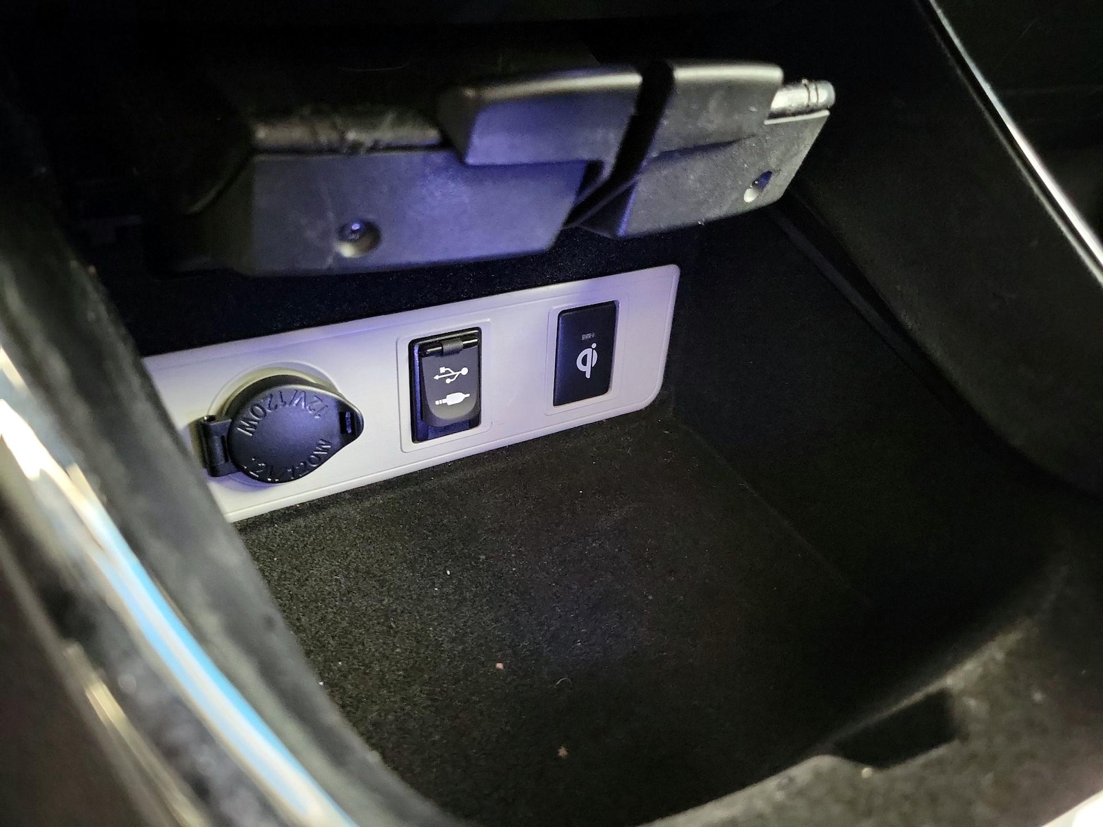 2016 Toyota Avalon XLE Touring - Photo 20