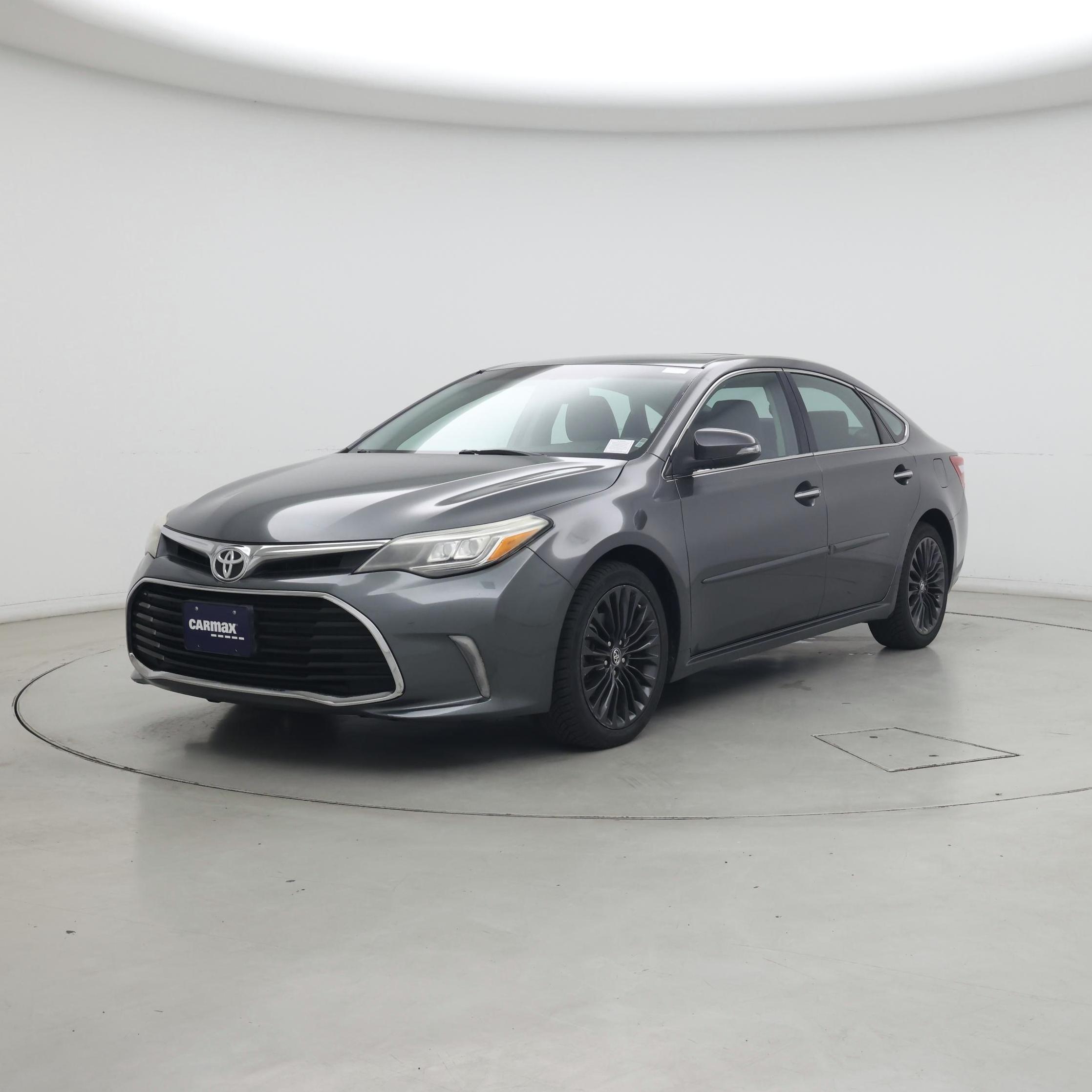 Thumbnail: 2016 Toyota Avalon - 4