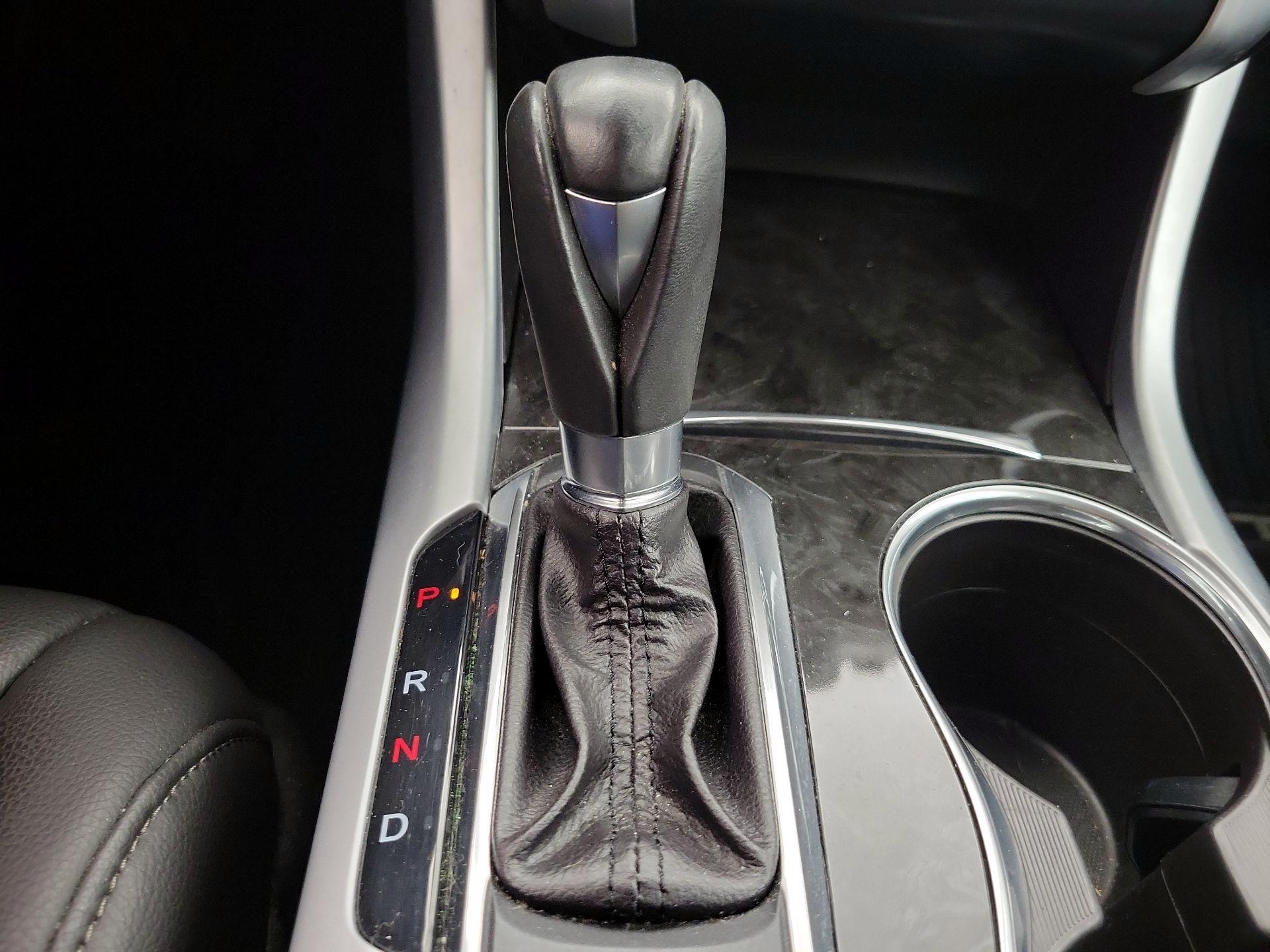 Thumbnail: 2019 Acura TLX - 17