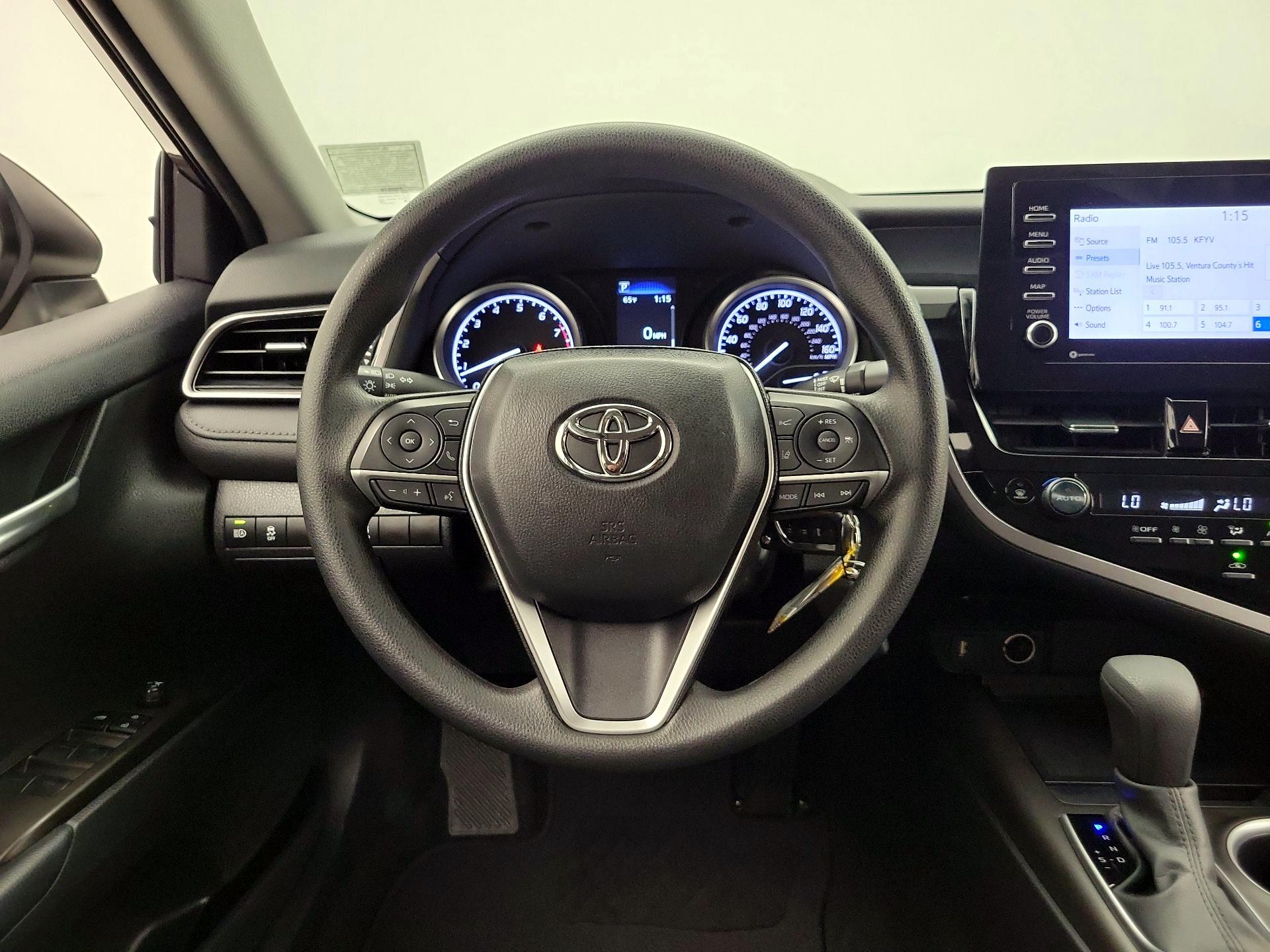 Thumbnail: 2023 Toyota Camry - 10