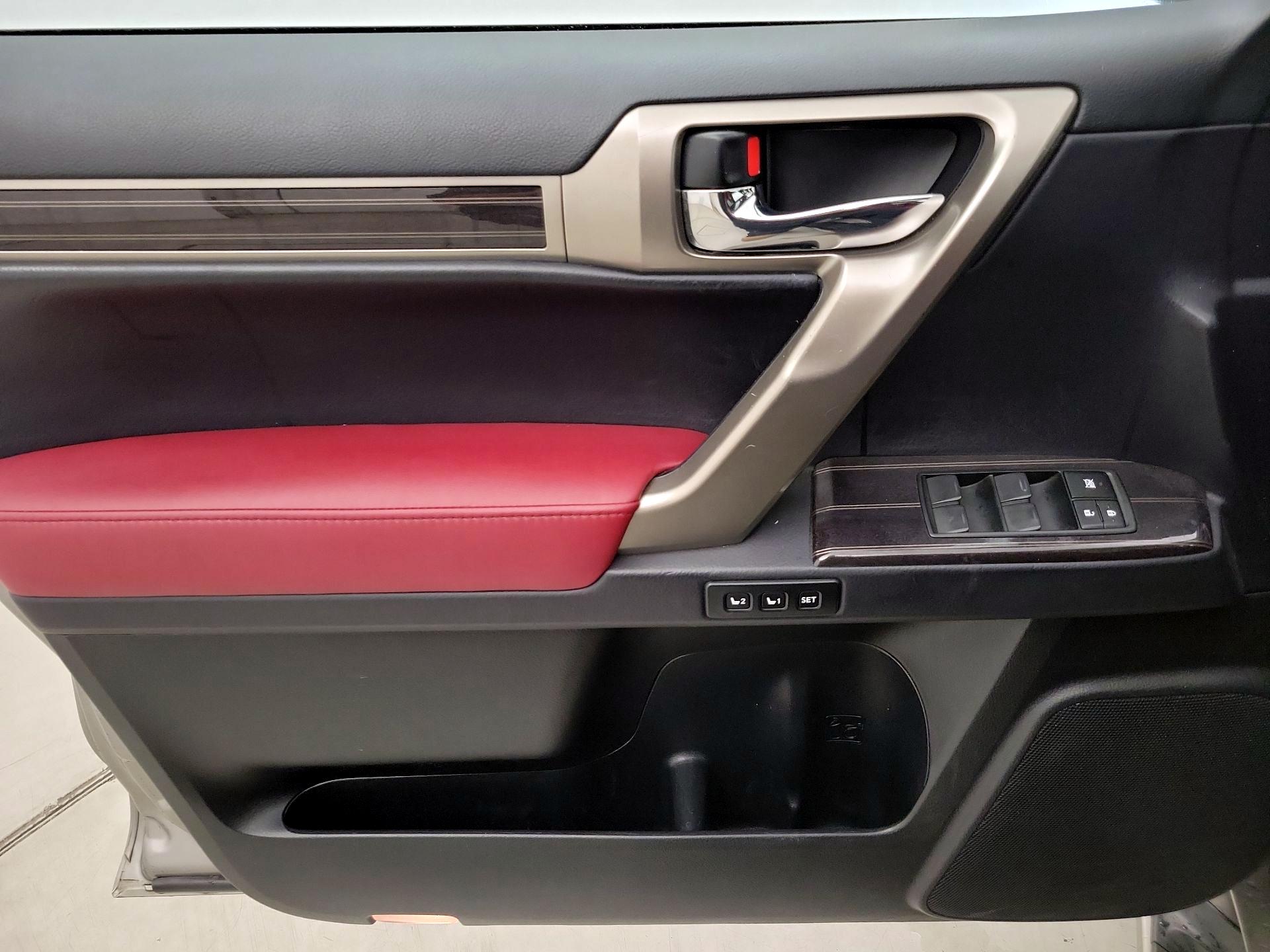 Thumbnail: 2021 Lexus GX - 12