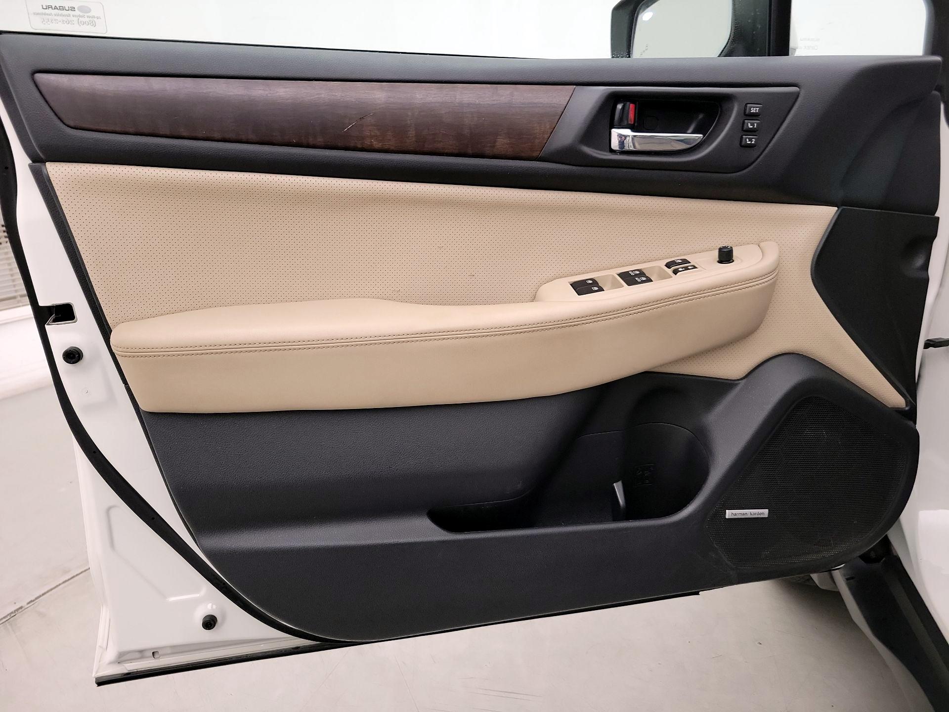 Thumbnail: 2015 Subaru Outback - 12