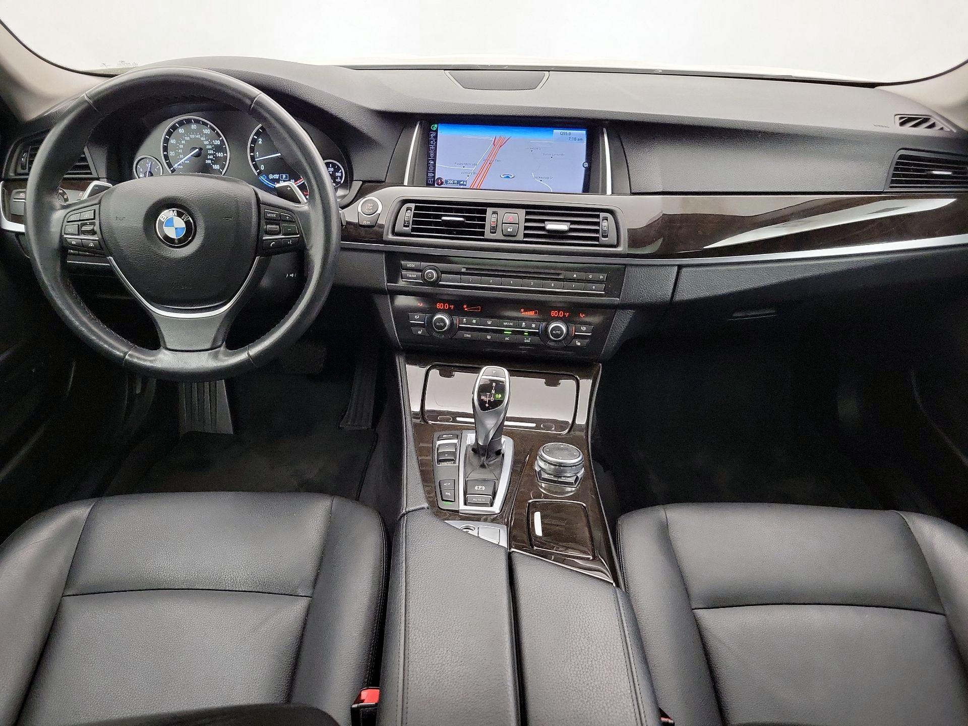 Thumbnail: 2016 BMW 5 Series - 9
