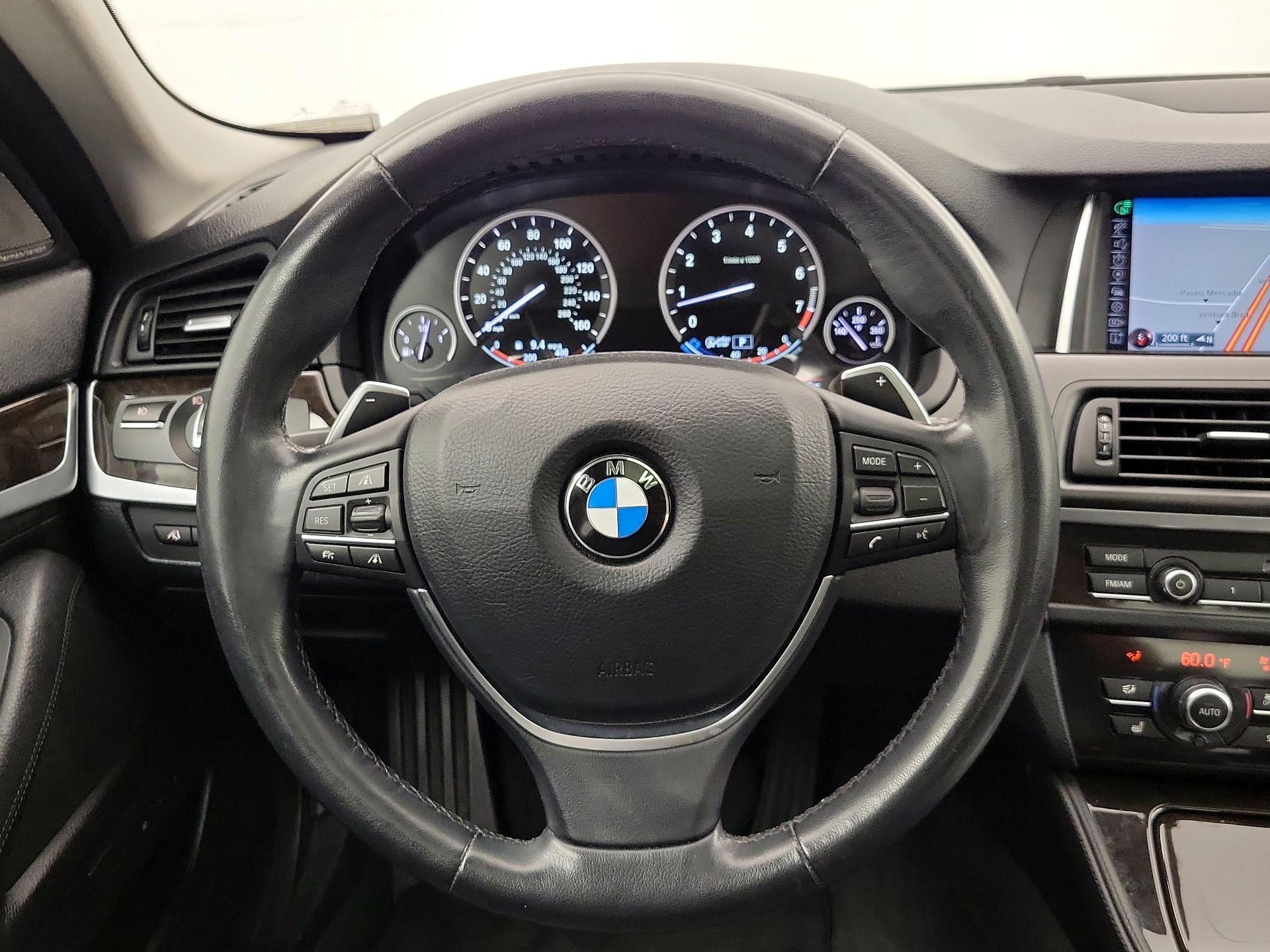 Thumbnail: 2016 BMW 5 Series - 10