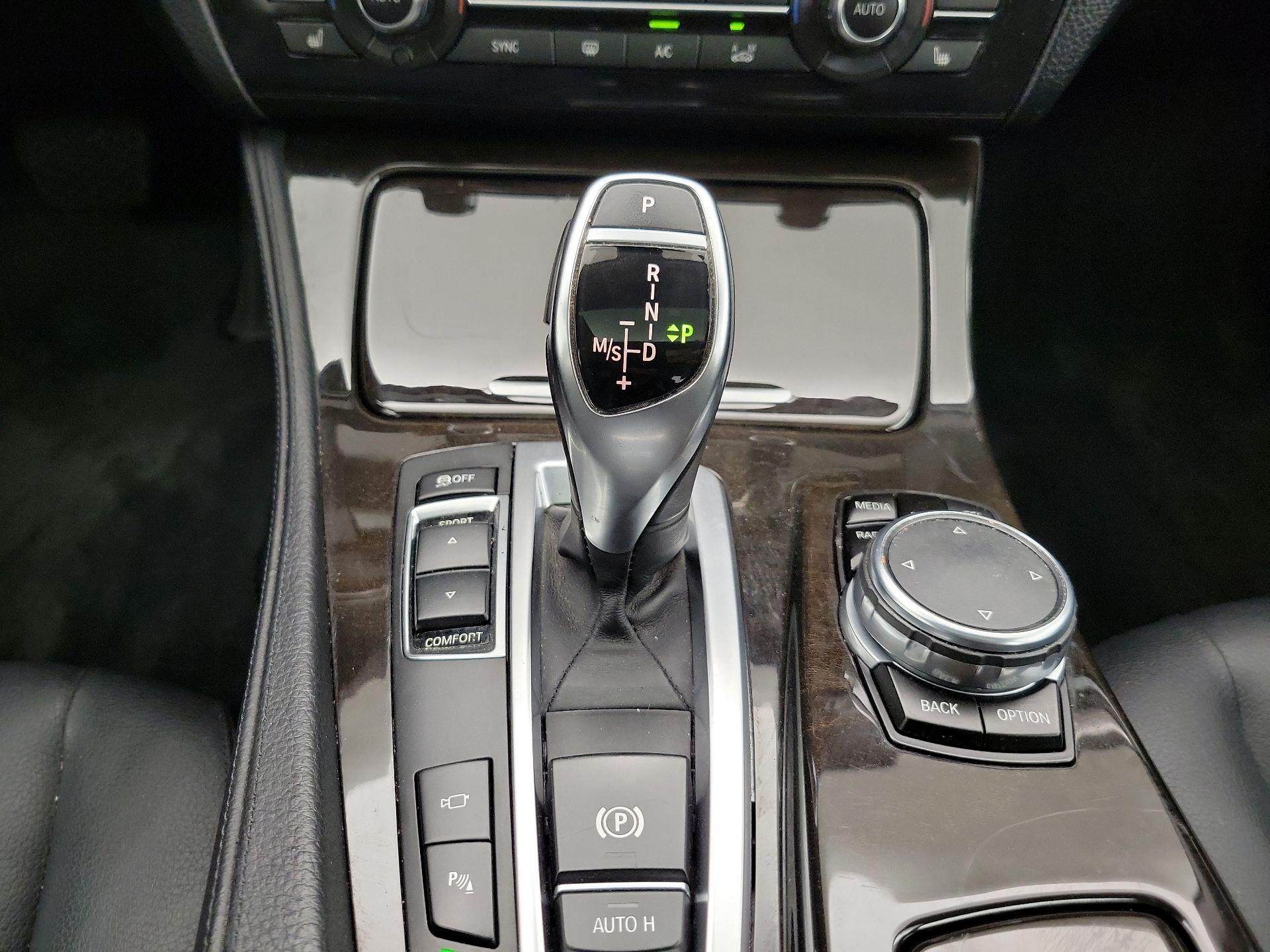 Thumbnail: 2016 BMW 5 Series - 18
