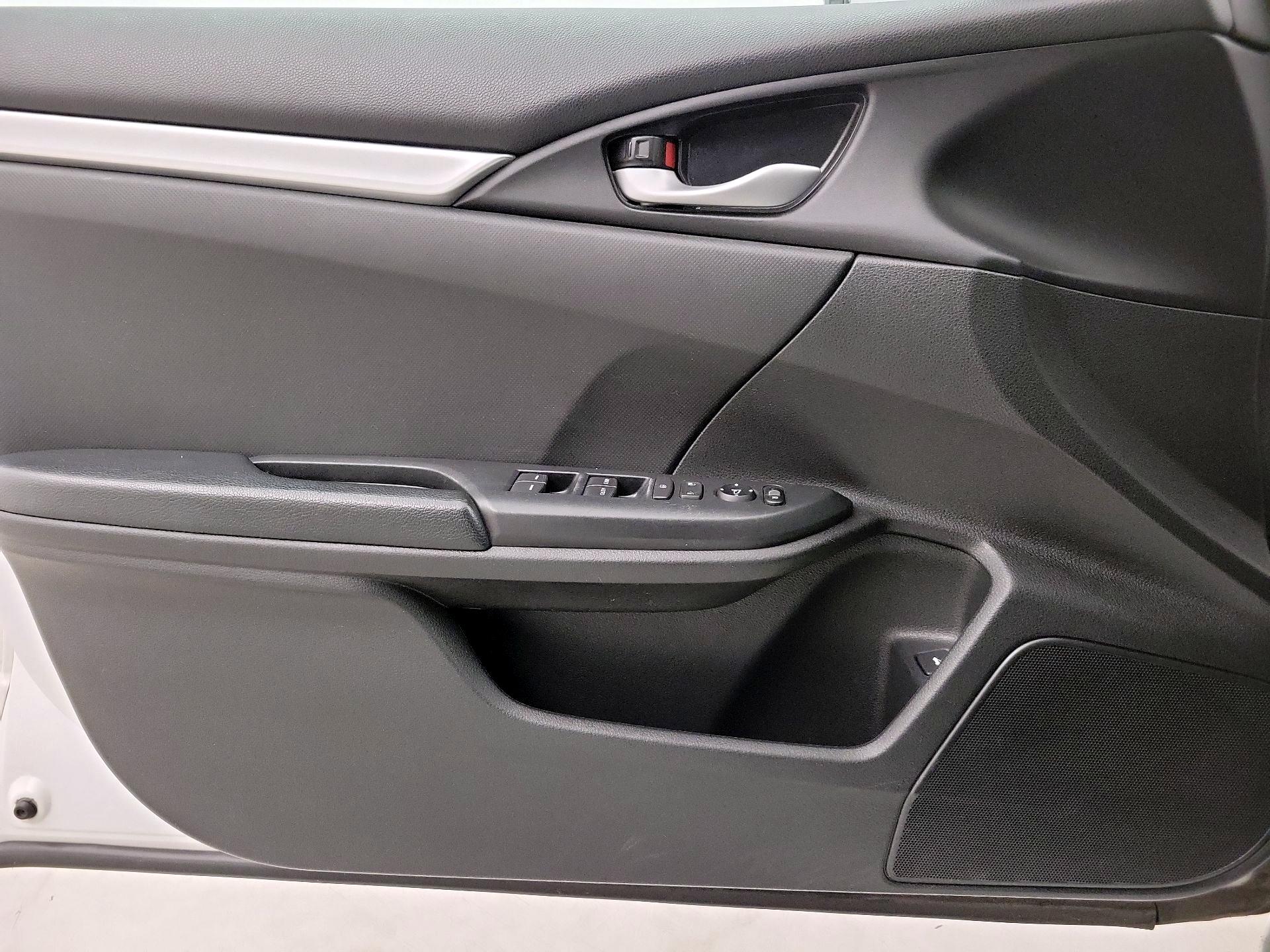 Thumbnail: 2019 Honda Civic - 12