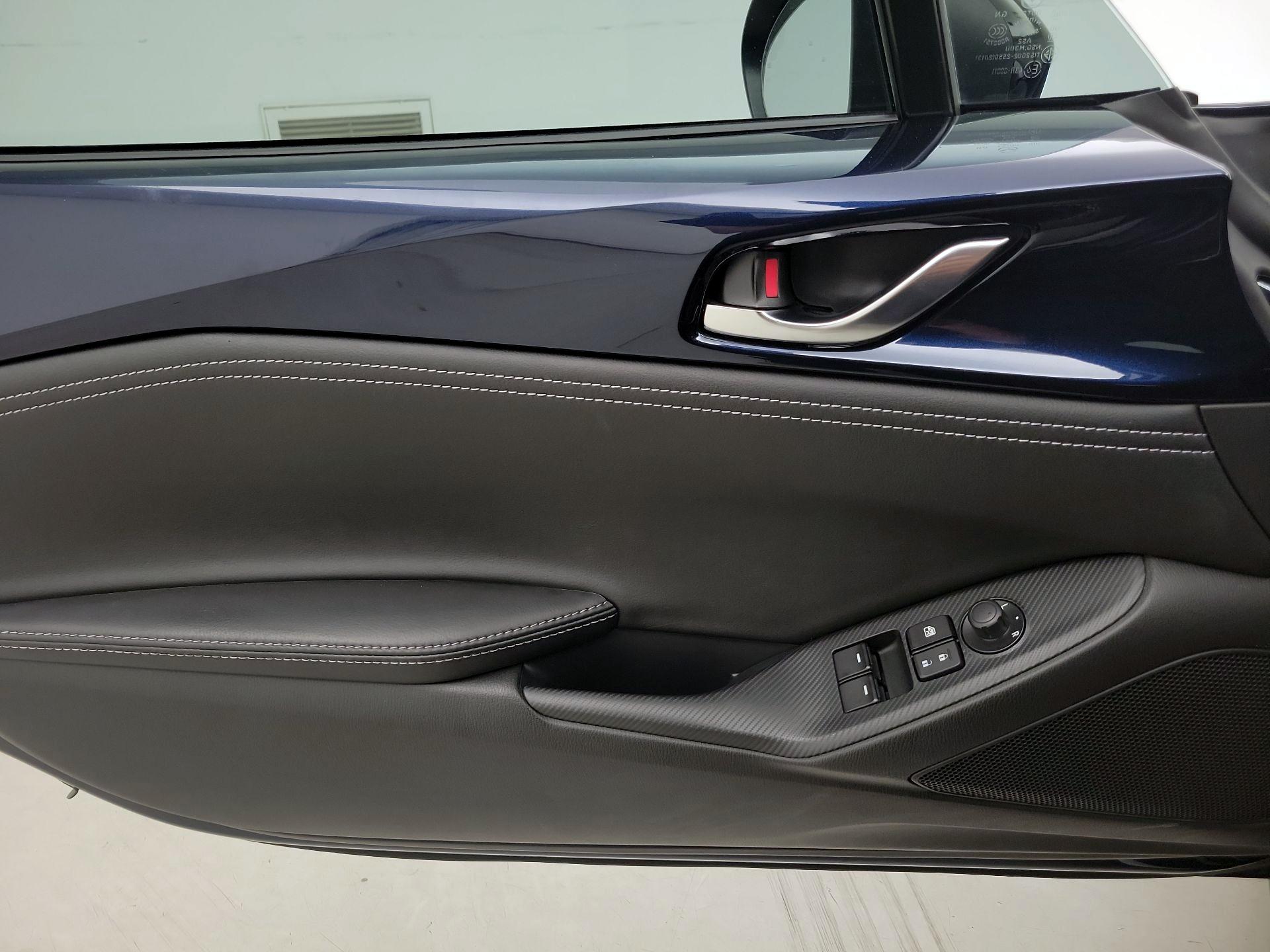Thumbnail: 2024 Mazda MX-5 Miata - 12
