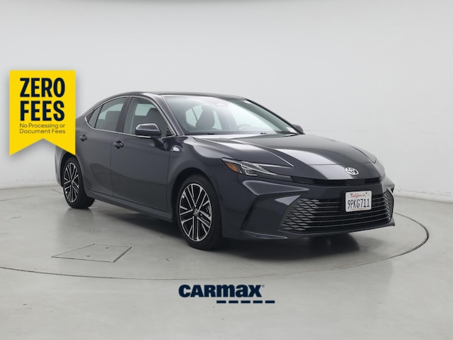 Gray 2025 Toyota Camry Sedan Front-Wheel Drive Automatic