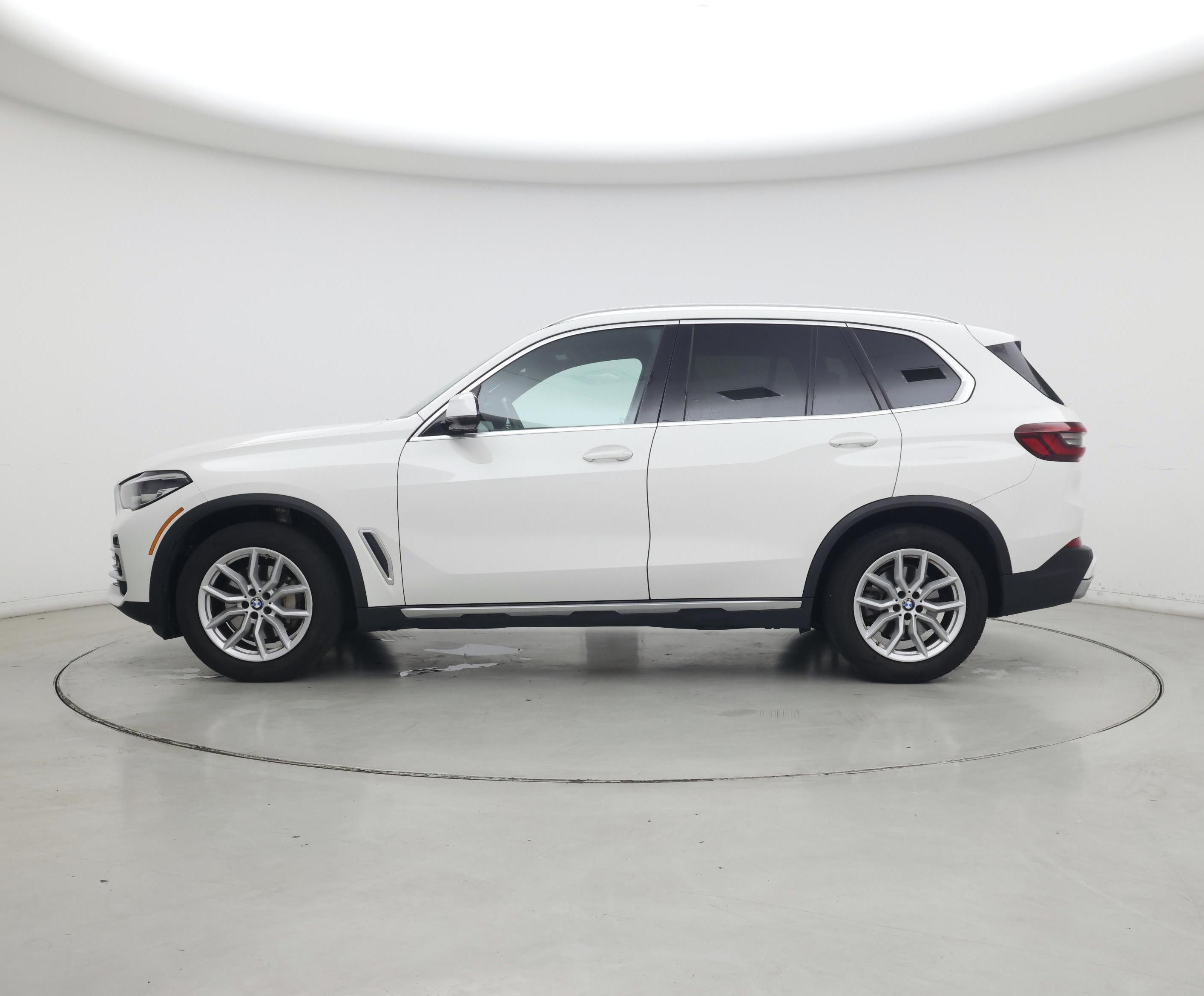 Thumbnail: 2022 BMW X5 - 3