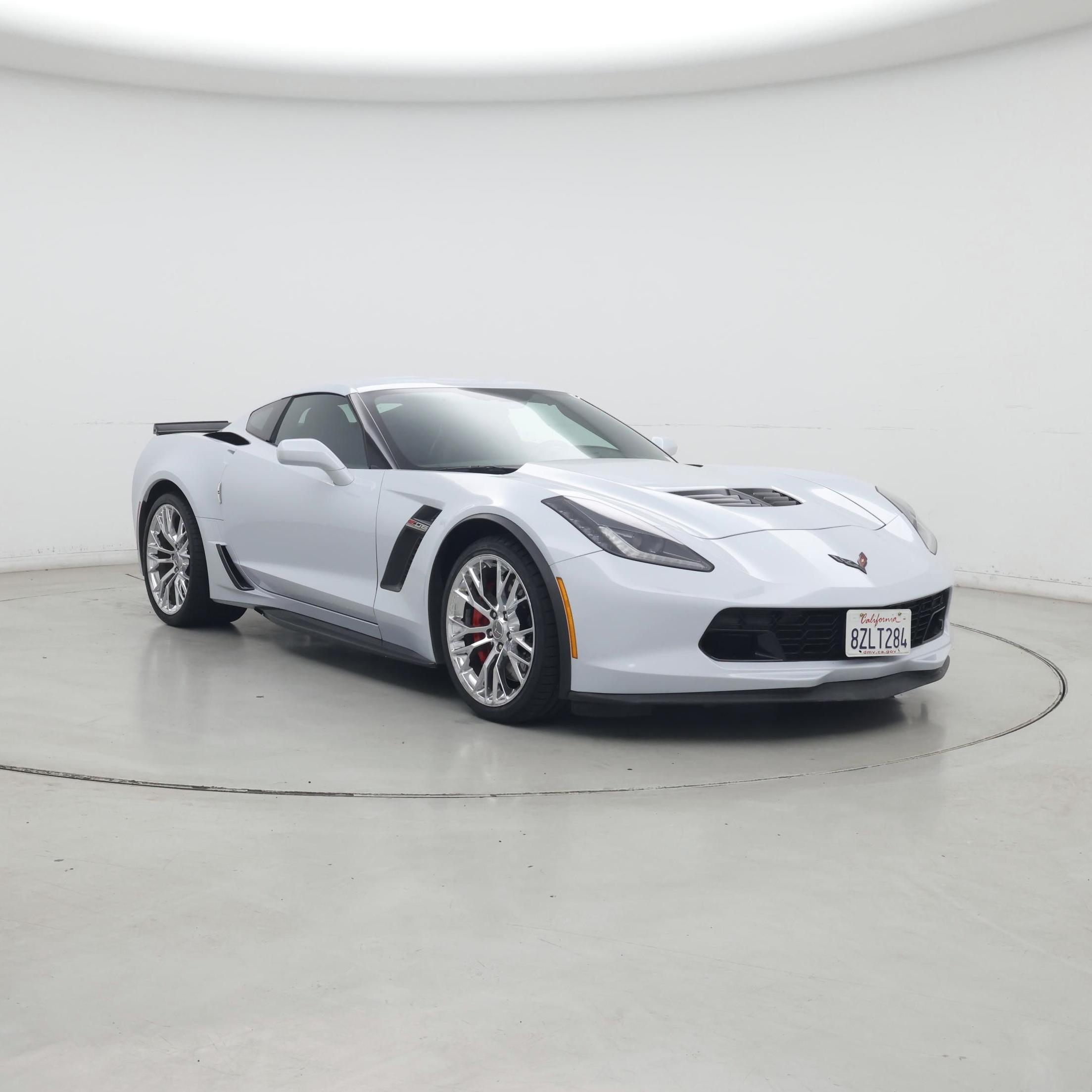White 2018 Chevrolet Corvette Coupe Rear-Wheel Drive Automatic