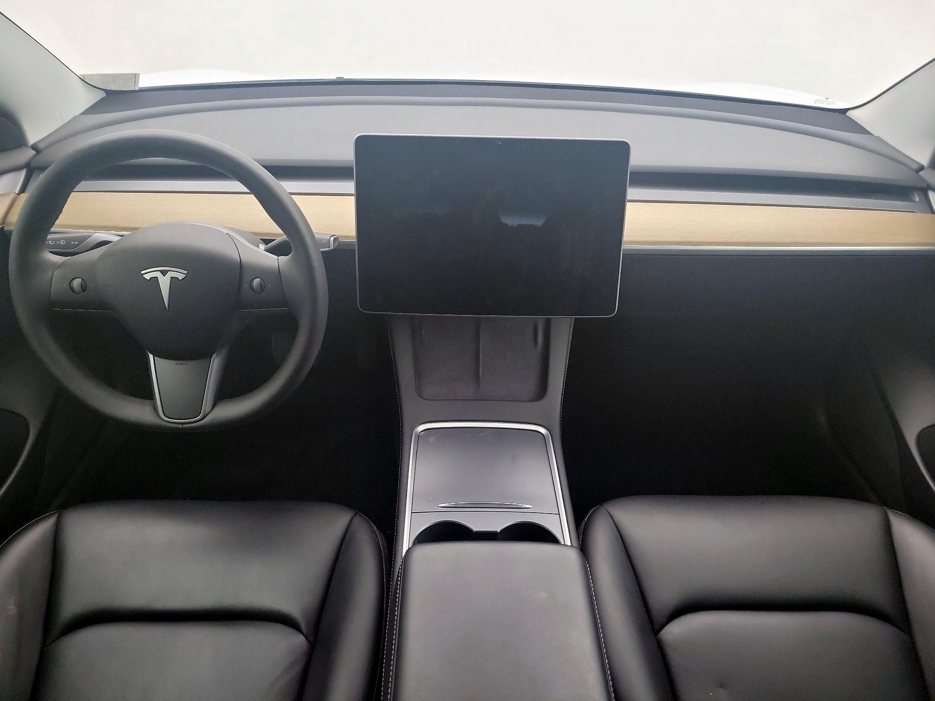 Thumbnail: 2022 Tesla Model 3 - 9