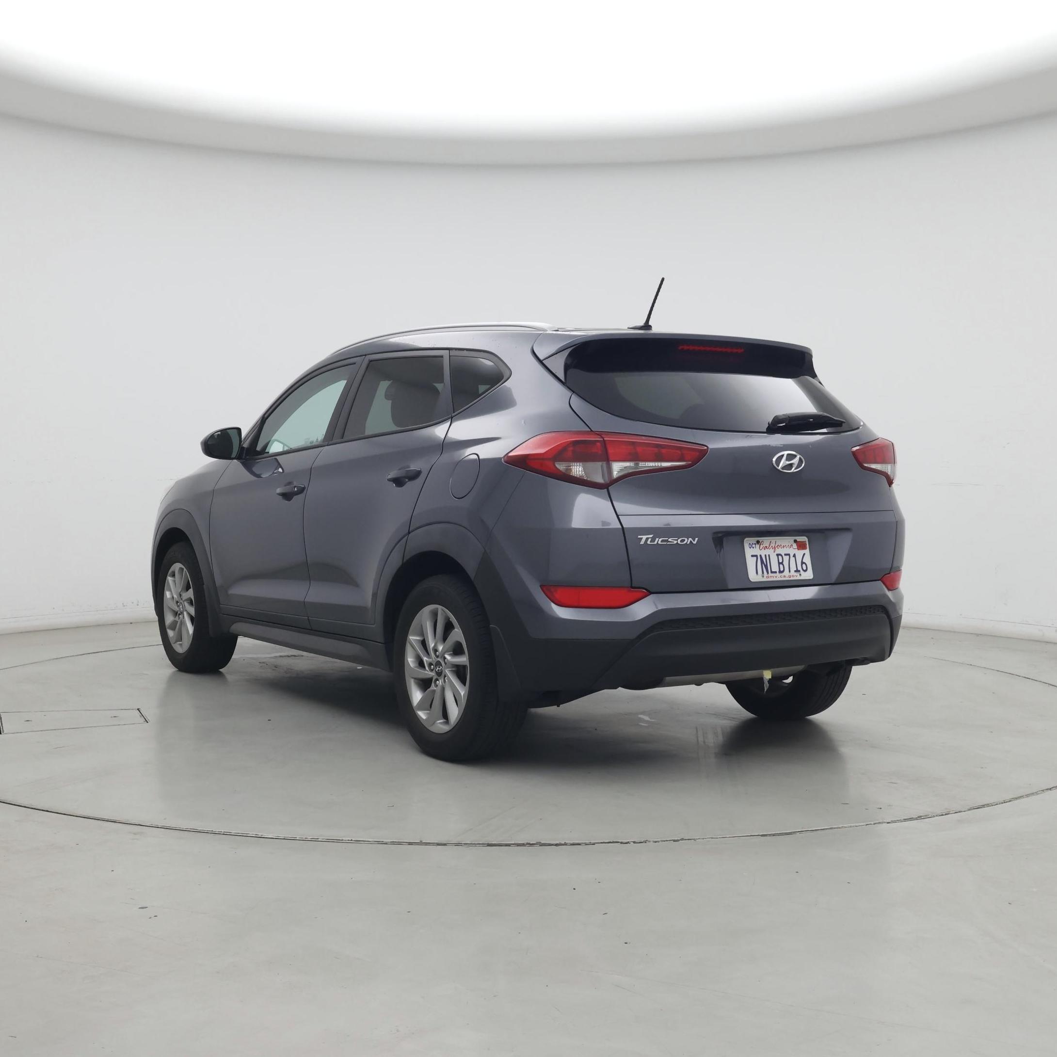 Thumbnail: 2016 Hyundai Tucson - 2
