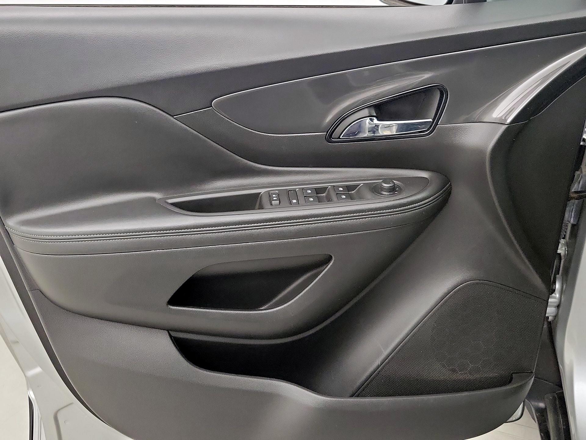 Thumbnail: 2017 Buick Encore - 12