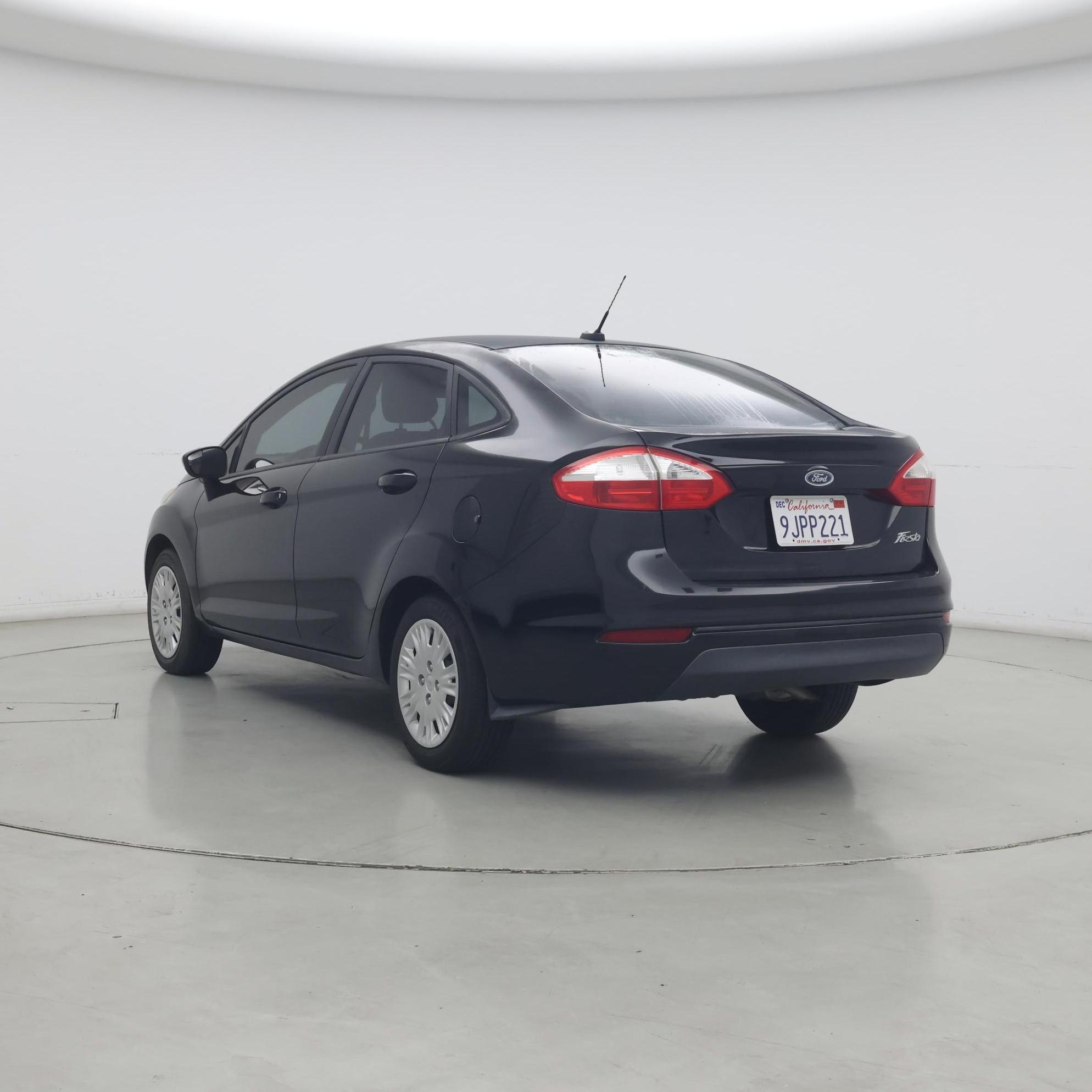 Thumbnail: 2016 Ford Fiesta - 2