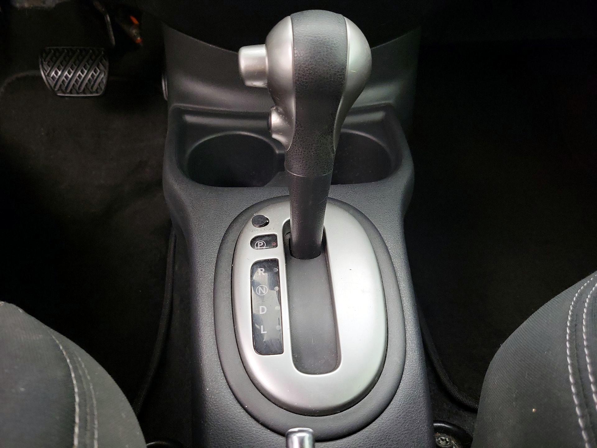 Thumbnail: 2014 Nissan Versa - 16