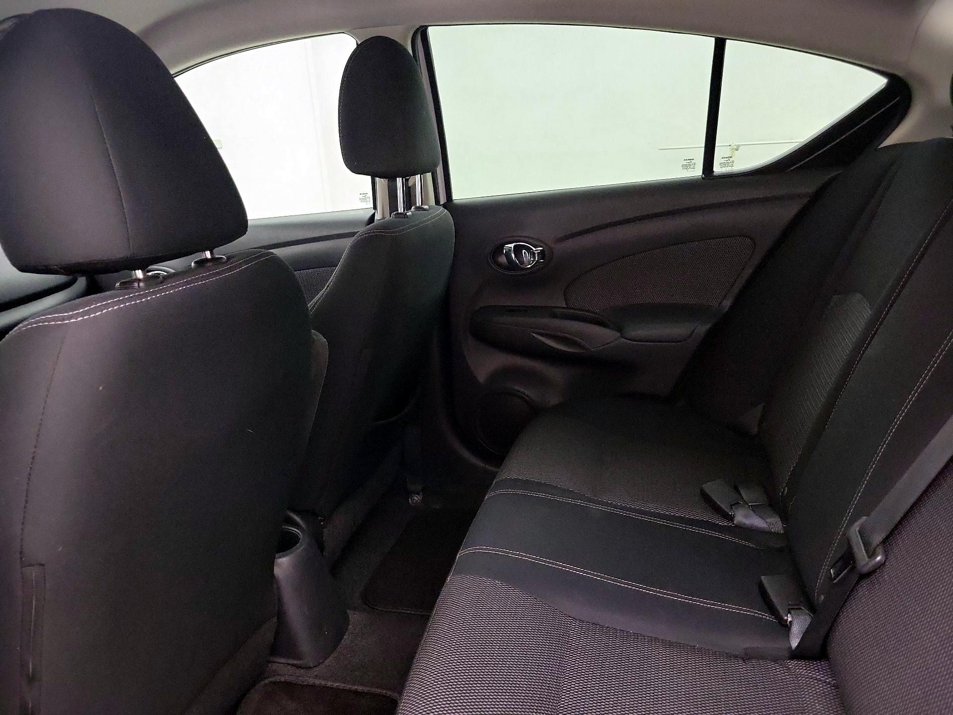 Thumbnail: 2014 Nissan Versa - 17