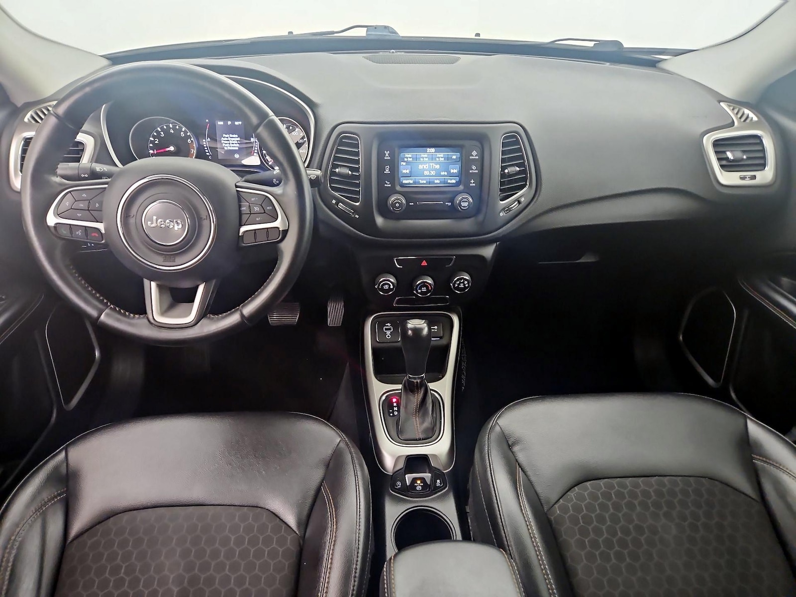 2018 Jeep Compass Latitude - Photo 10