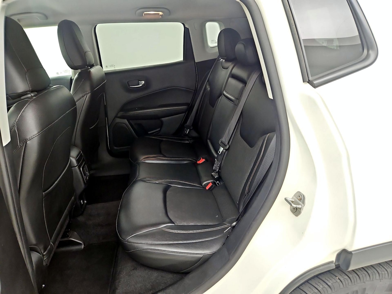 2018 Jeep Compass Latitude - Photo 19