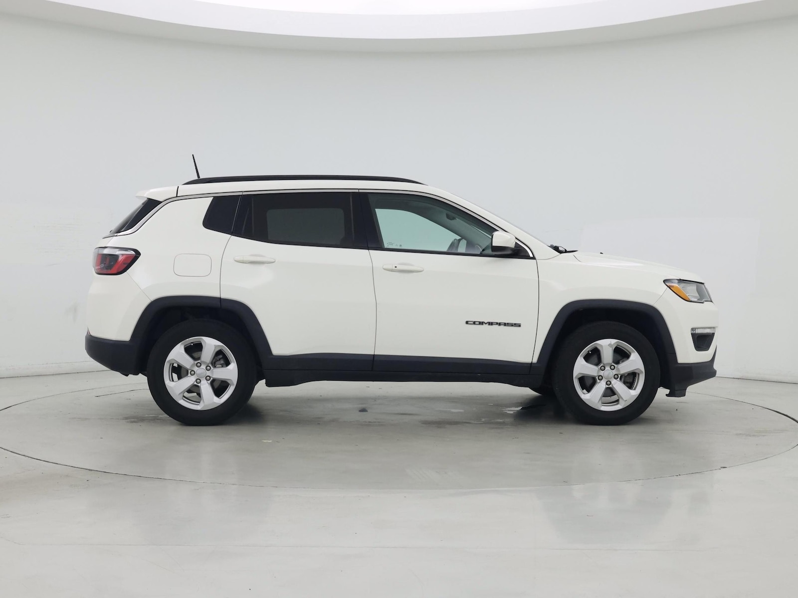 2018 Jeep Compass Latitude - Photo 8