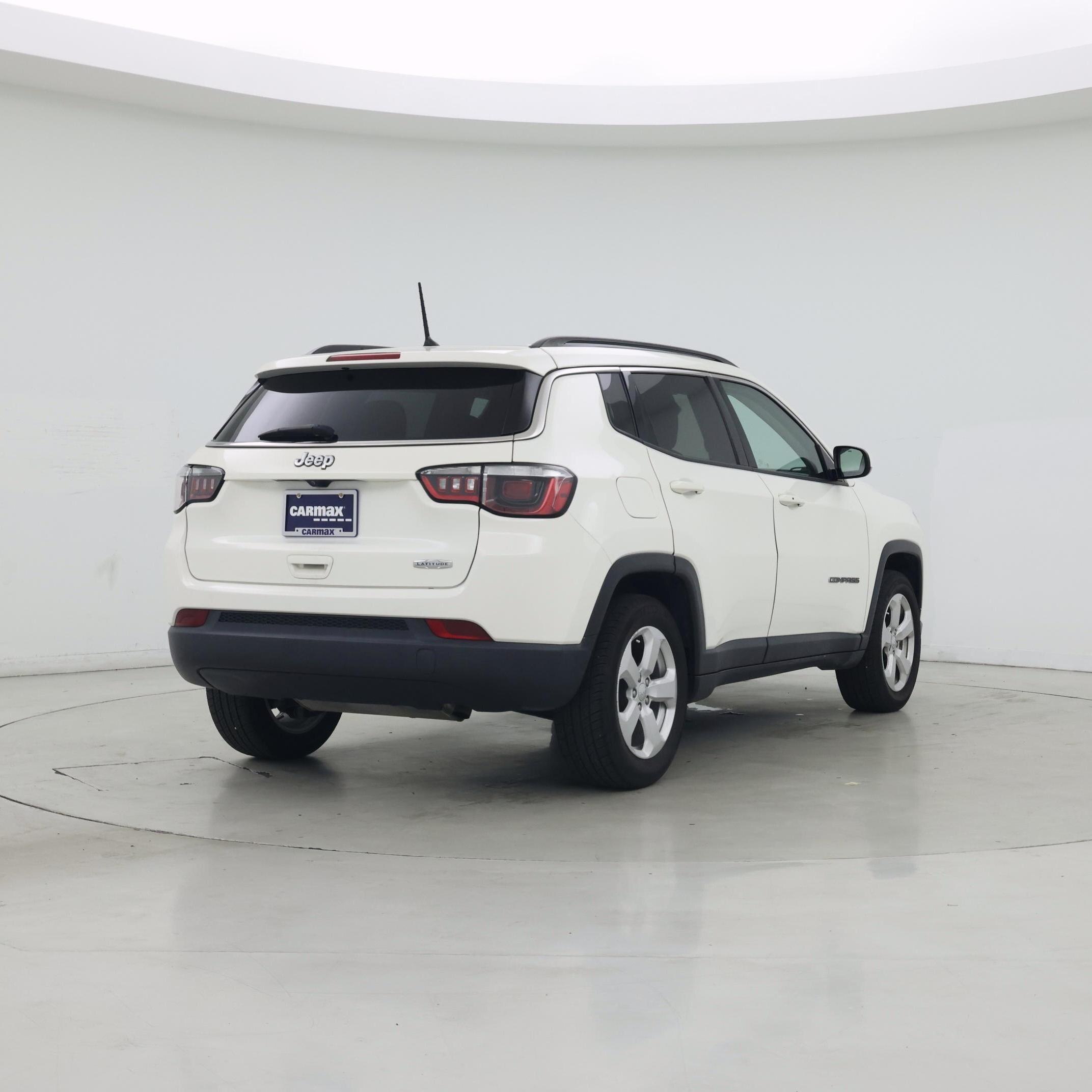 Thumbnail: 2018 Jeep Compass - 8