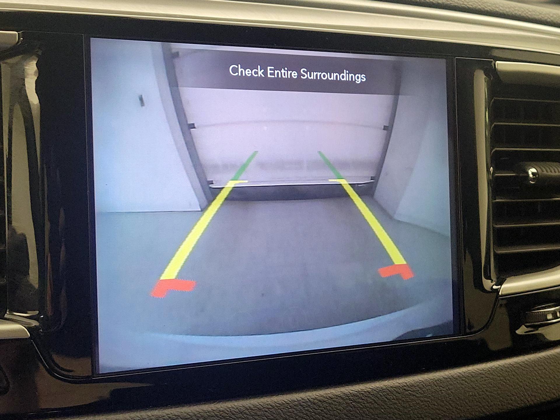 Thumbnail: 2020 Chrysler Pacifica - 14