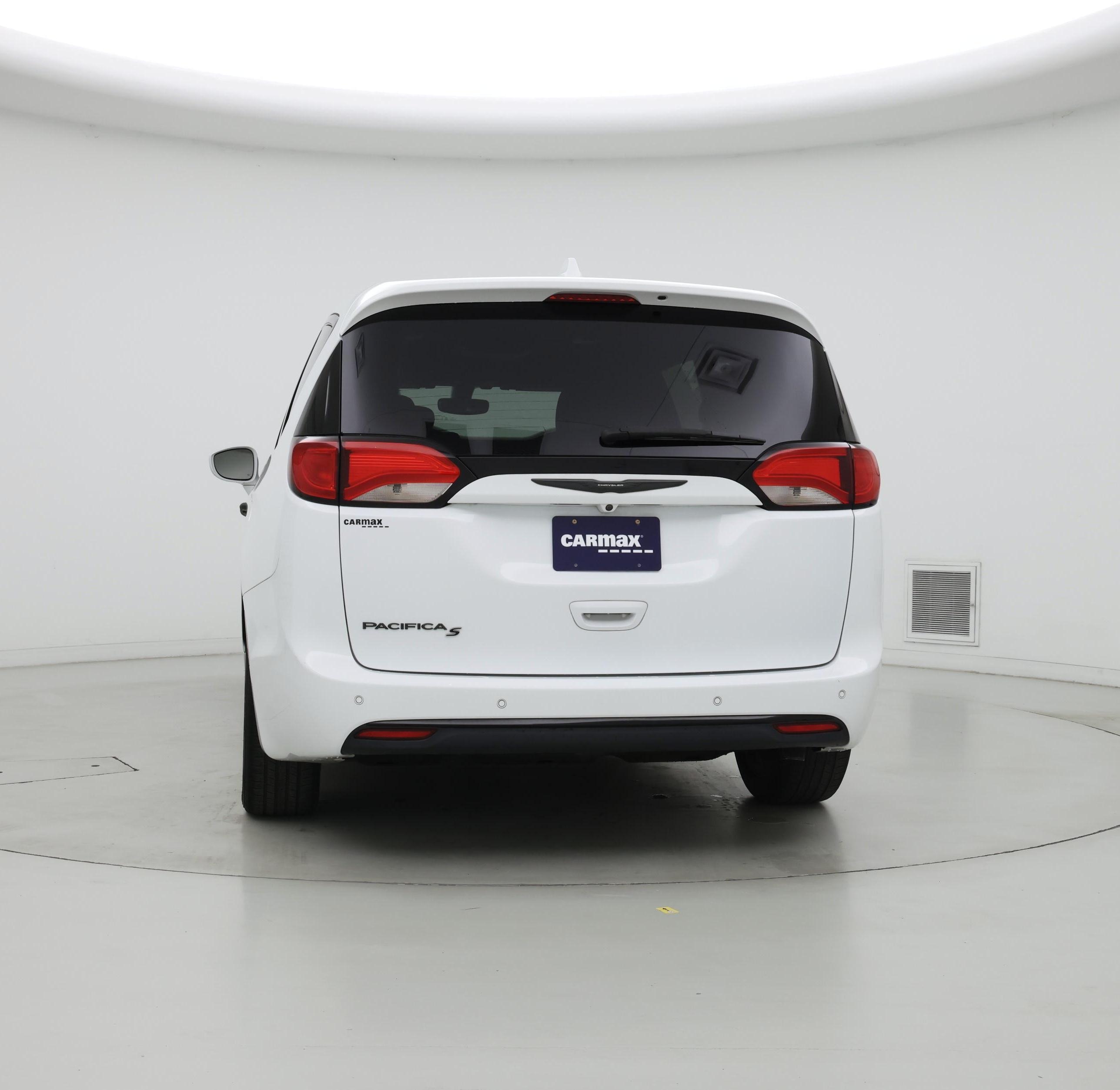 Thumbnail: 2020 Chrysler Pacifica - 6