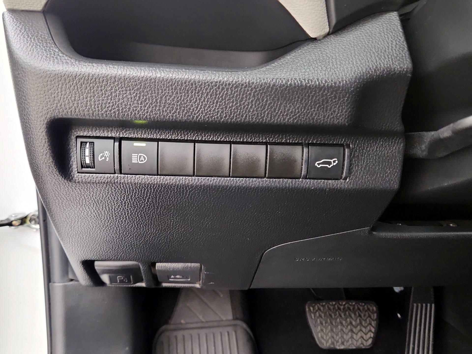 Thumbnail: 2023 Toyota RAV4 - 13