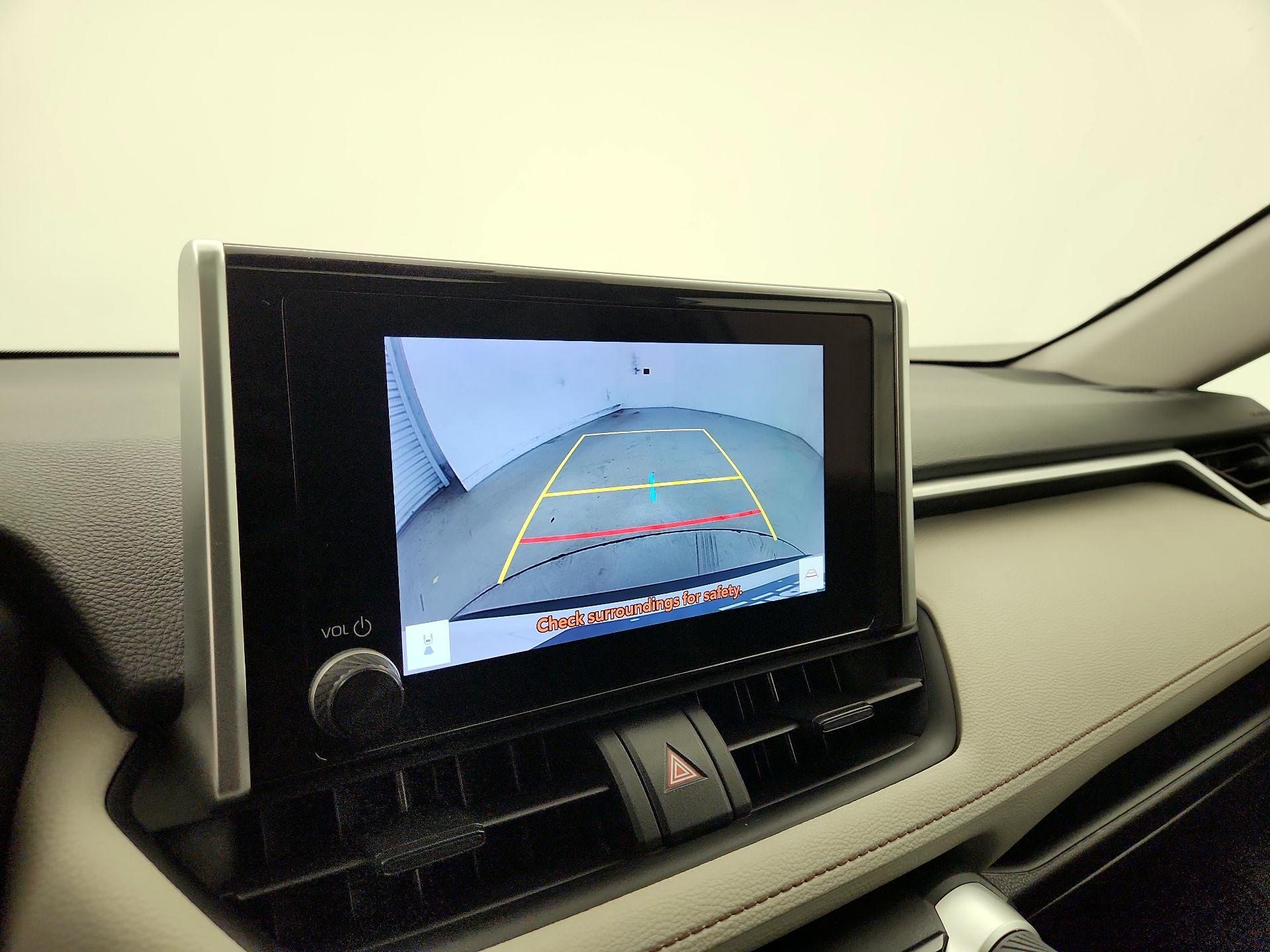 Thumbnail: 2023 Toyota RAV4 - 14