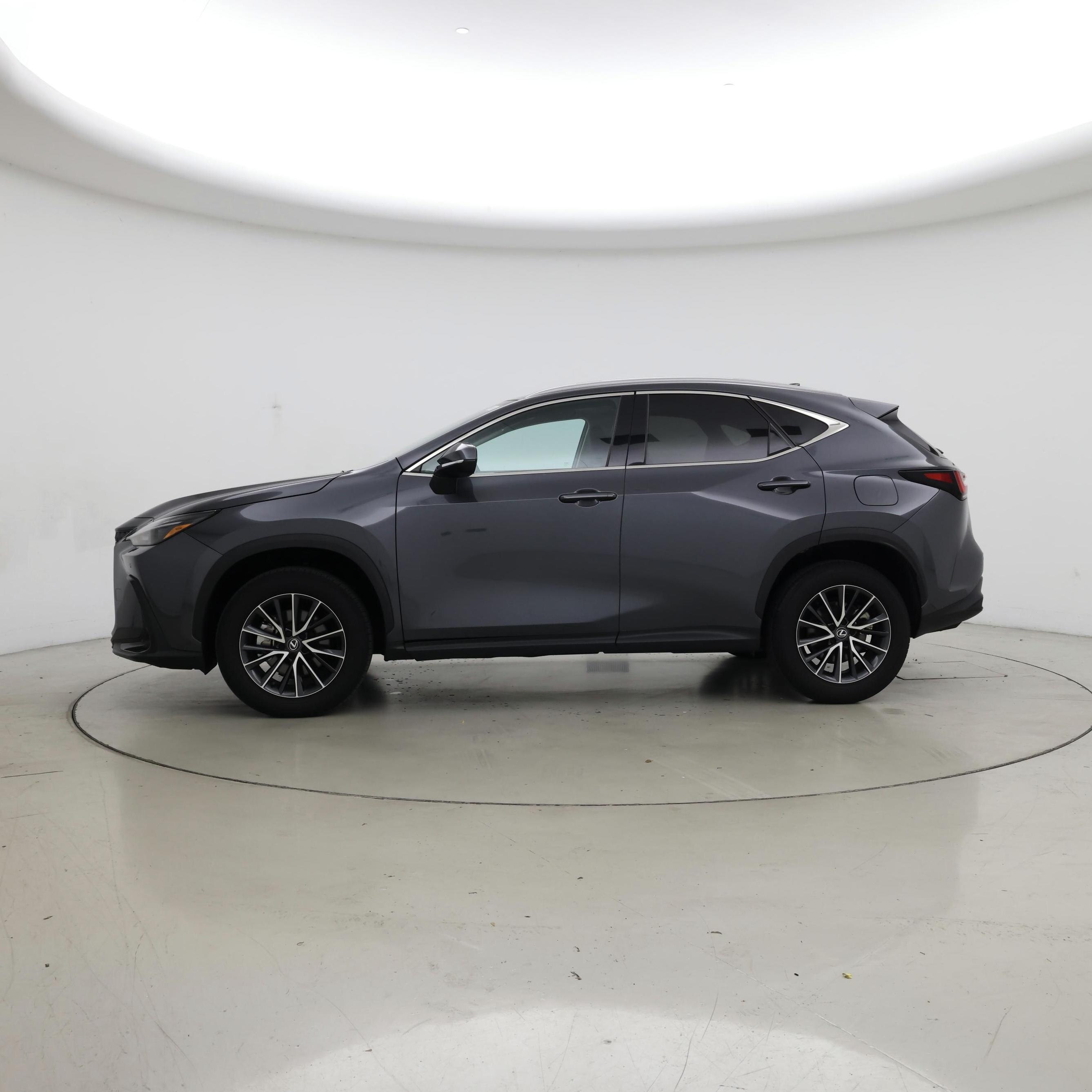 Thumbnail: 2024 Lexus NX - 3