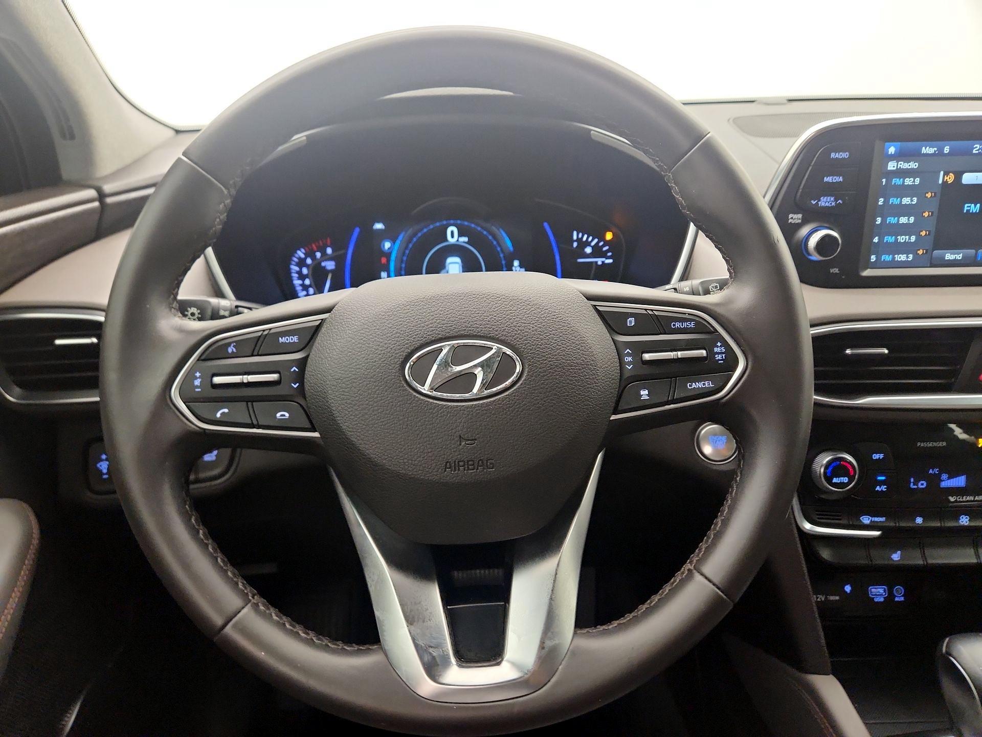 Thumbnail: 2020 Hyundai Santa Fe - 10