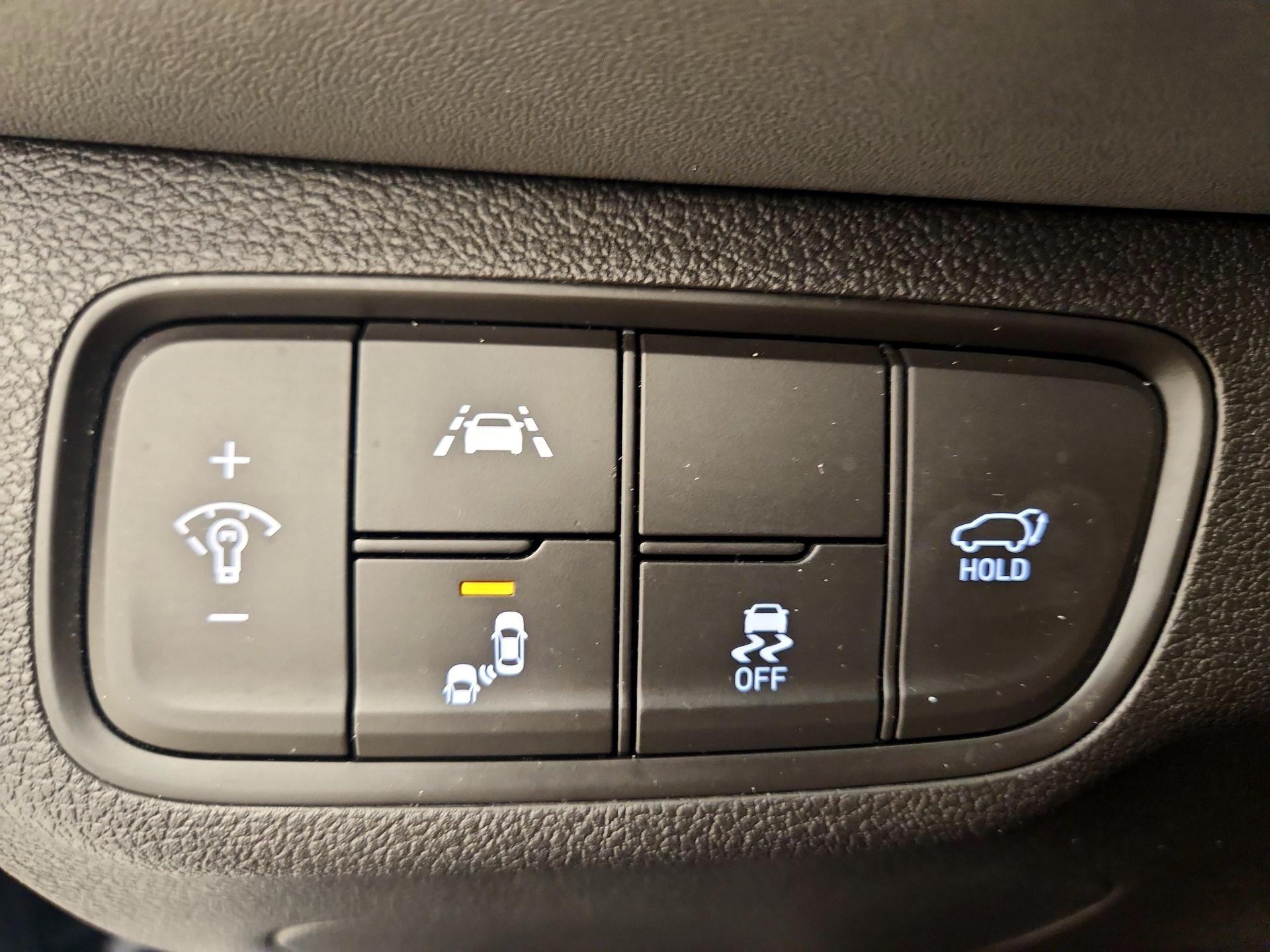 Thumbnail: 2020 Hyundai Santa Fe - 13