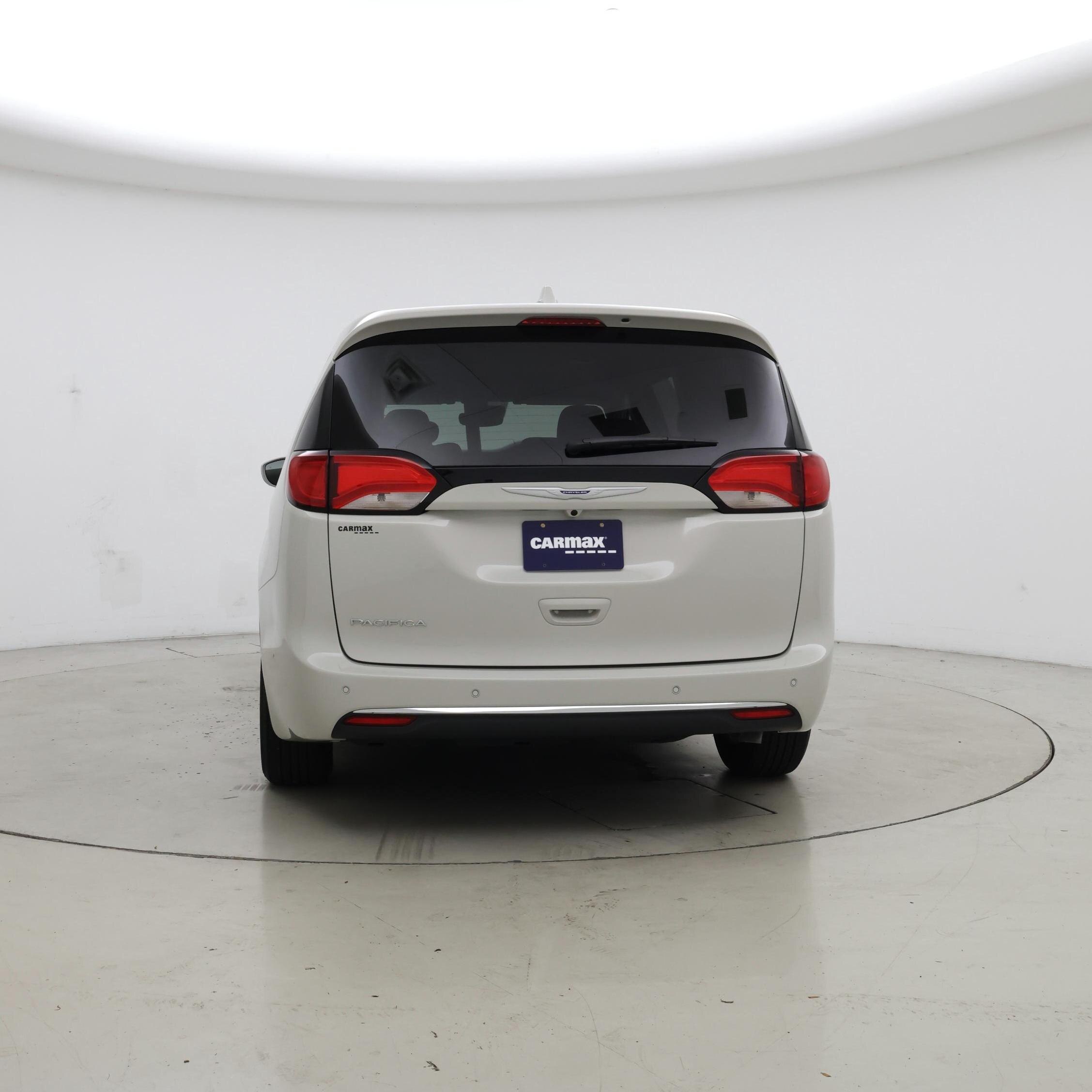 Thumbnail: 2020 Chrysler Pacifica - 6